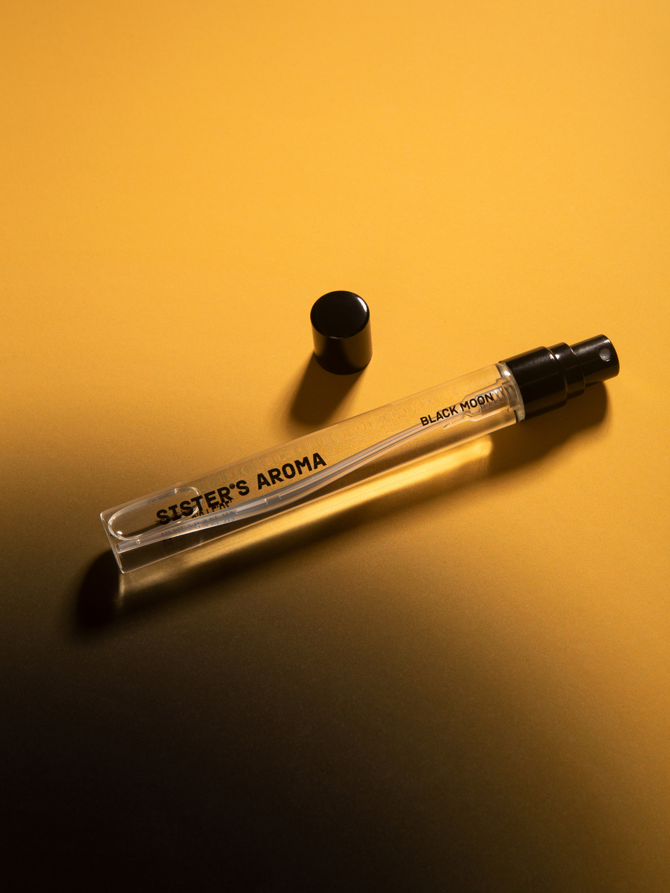 Парфюмированная вода Black Moon Sister’s Aroma модель 4820227782468 Фото