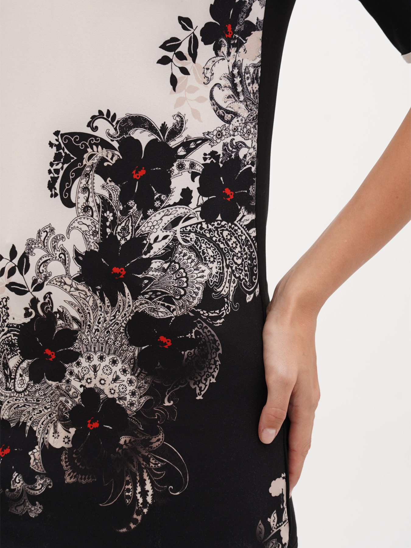 Футболка Sassofono модель A271-SF-2690 Фото