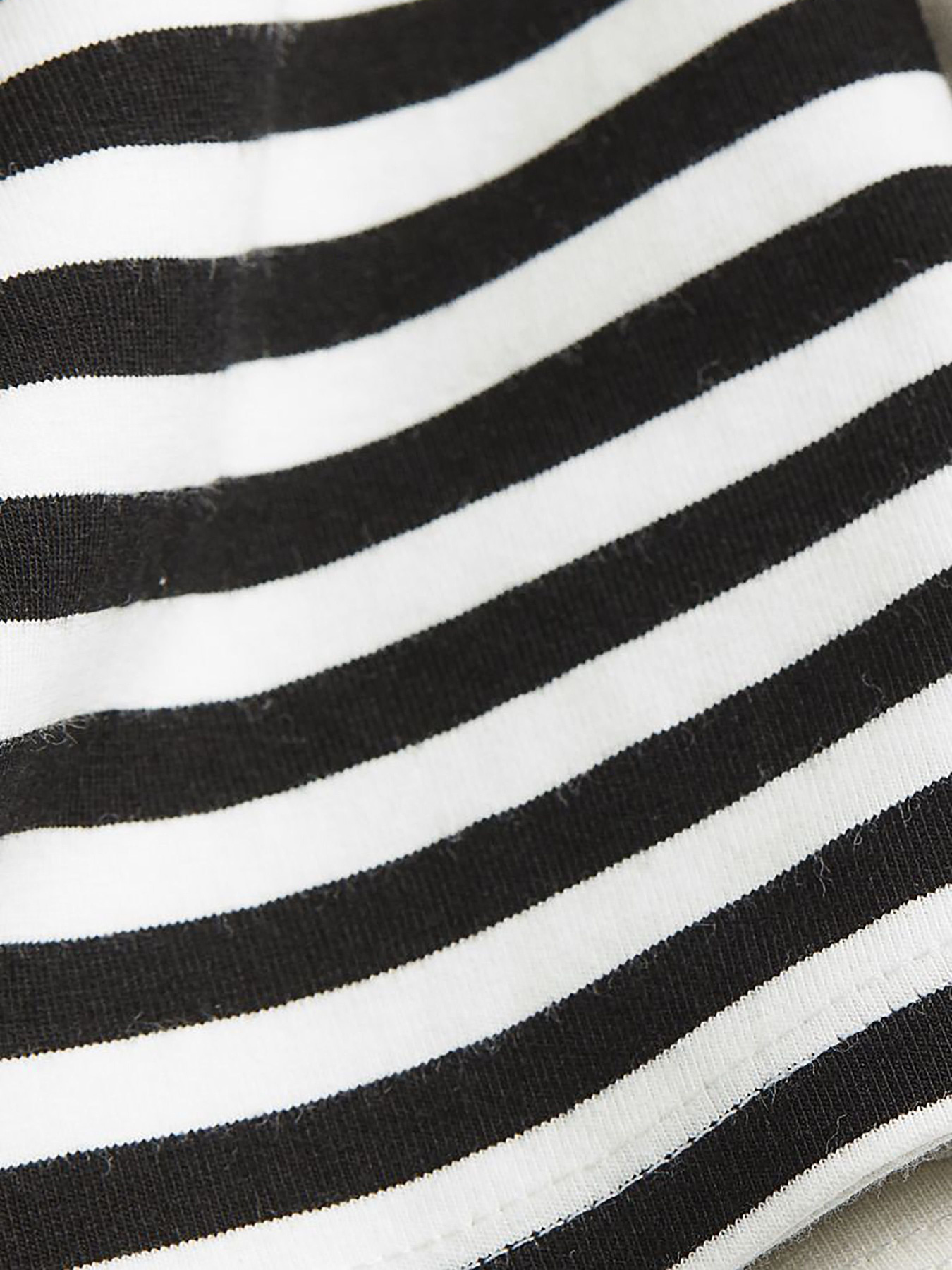 Футболка H&M модель 74267 Футболка H&M модель 74267 Фото