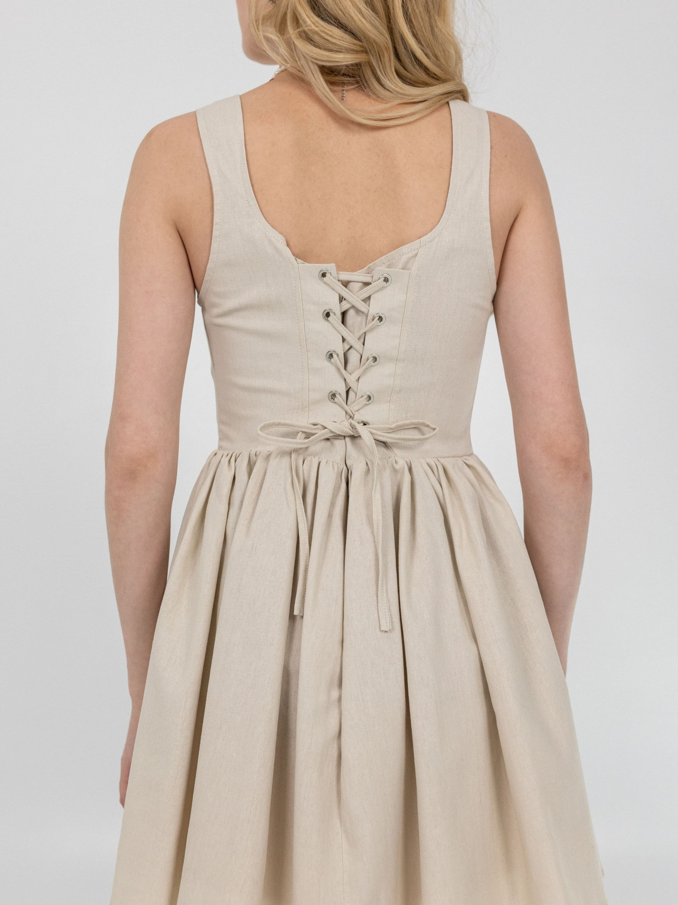 Платье мини Twice модель 243476224010 Фото