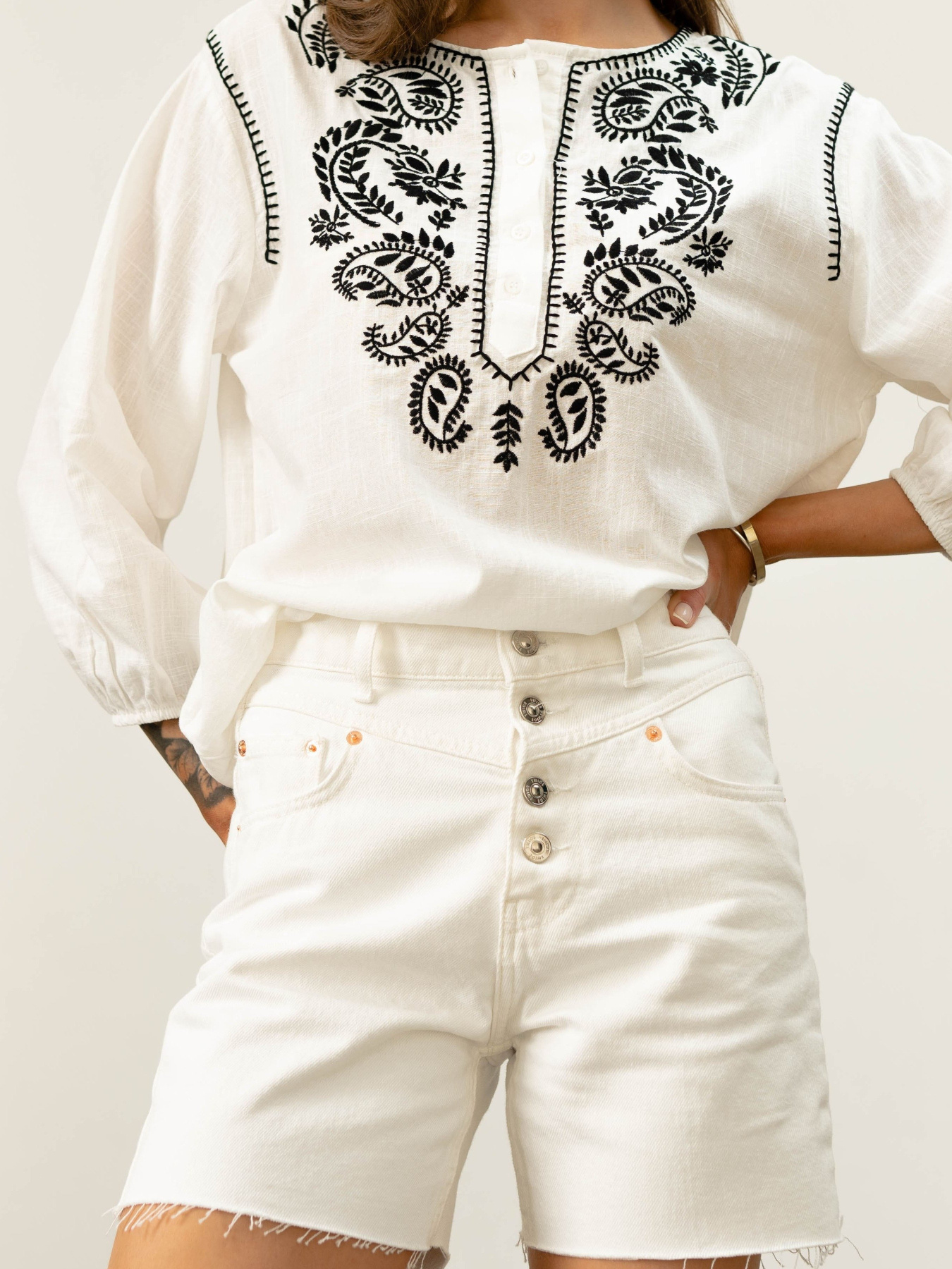 Шорты джинсовые Twice модель 053965121 Фото