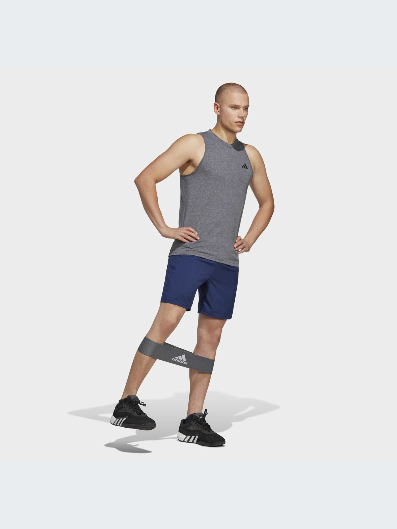 Шорты спортивные Adidas модель IC6977 Фото