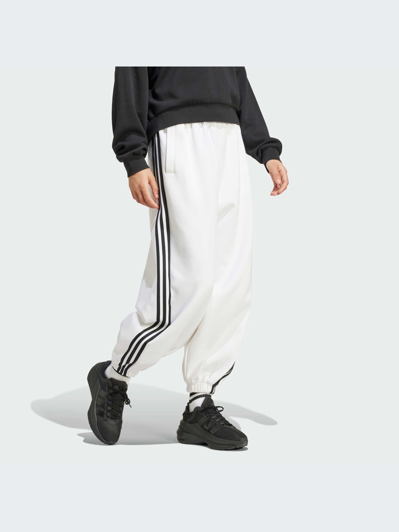 Джоггеры Adidas 3 Stripes модель JJ1665 Фото