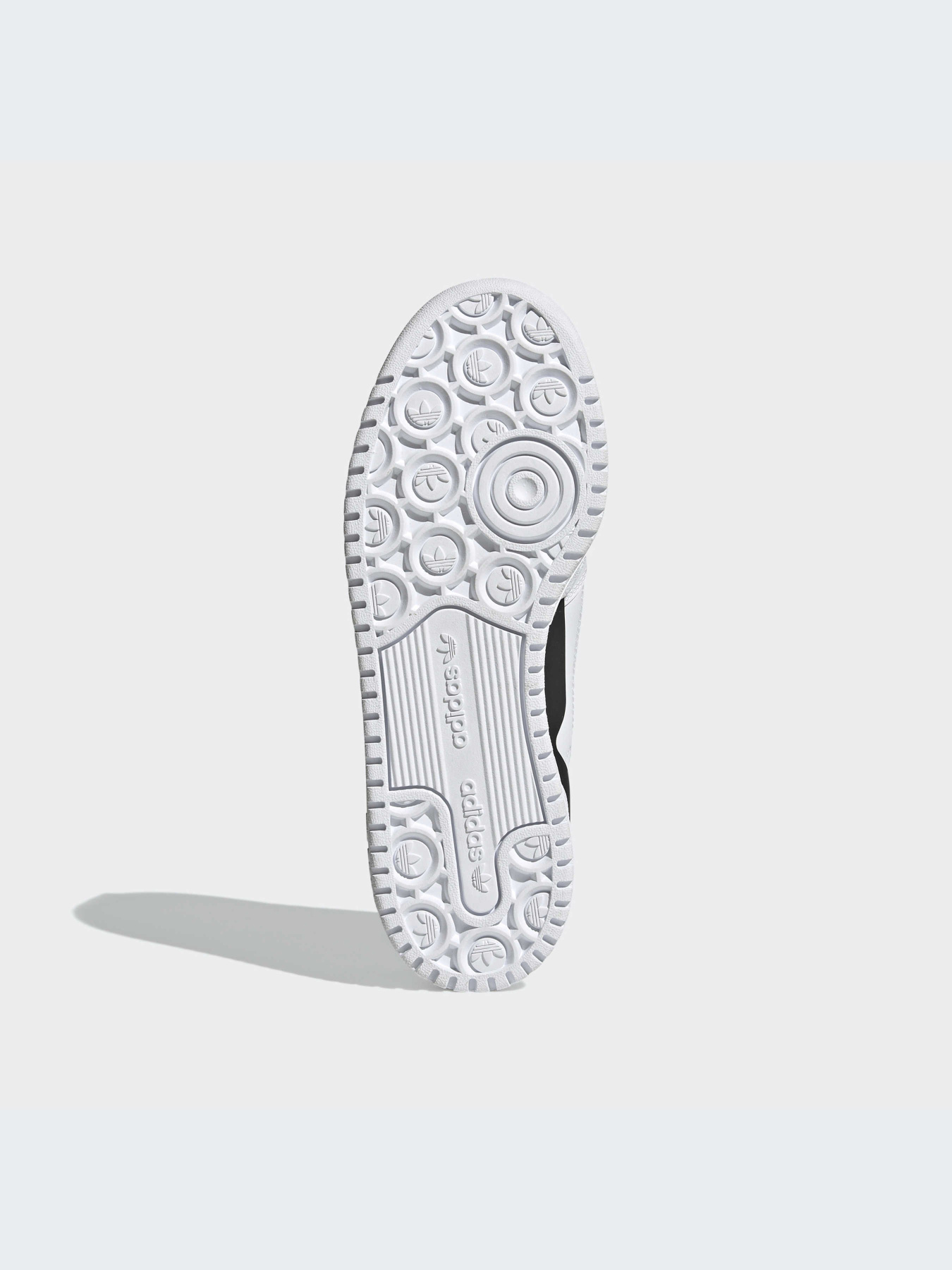 Кросівки Adidas Forum модель GY5921 Фото