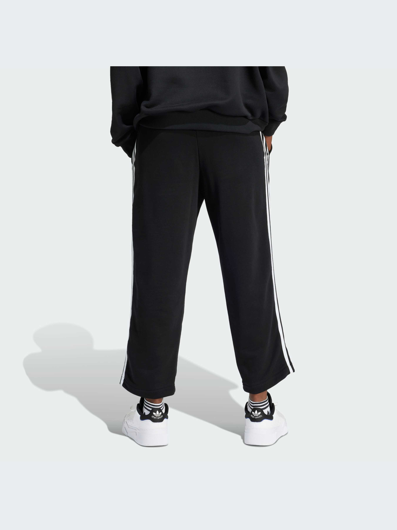 Штани повсякденні Adidas Adicolor модель IU2413 Фото