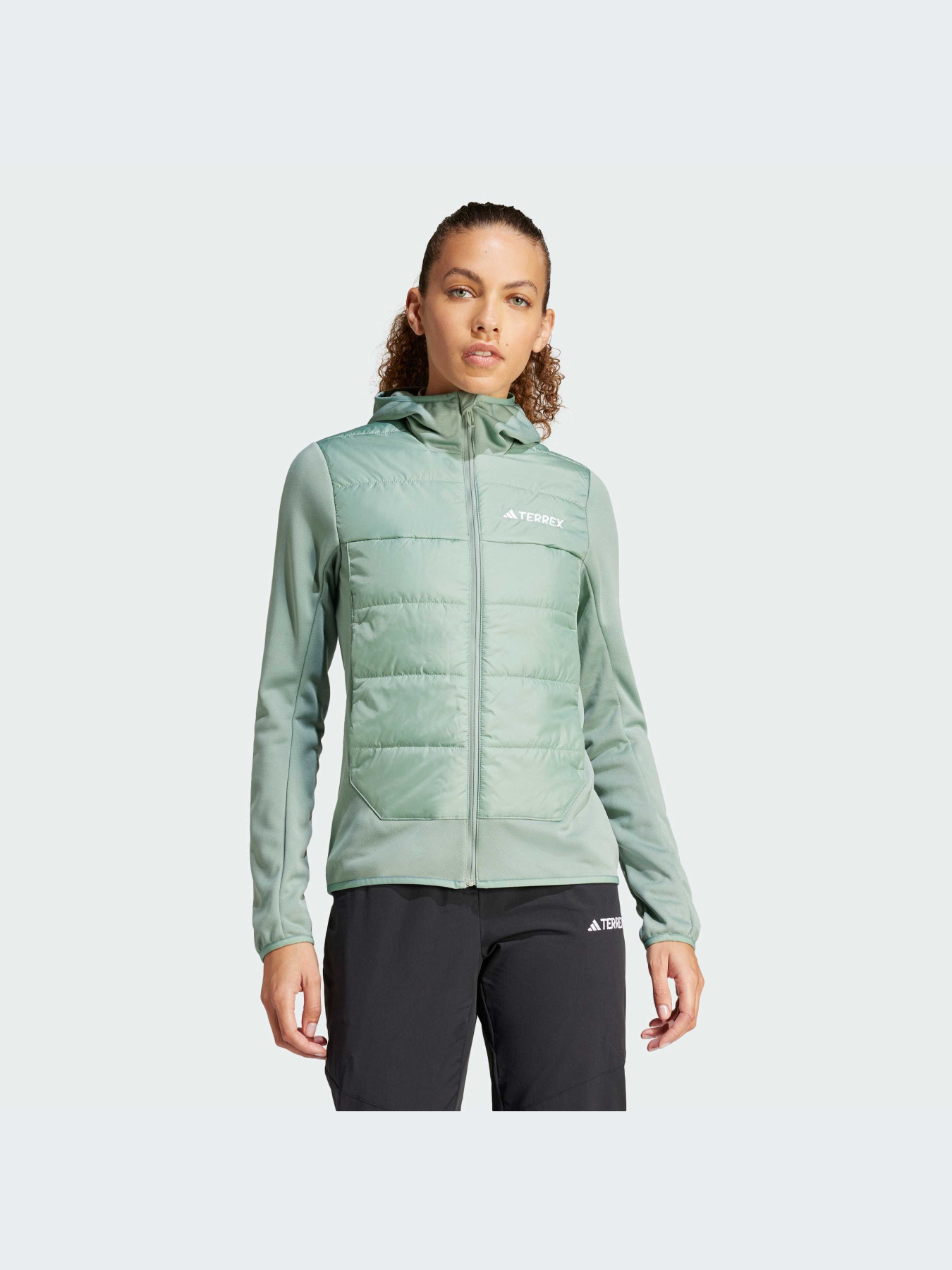 Демисезонная куртка Adidas модель IM8105 Фото