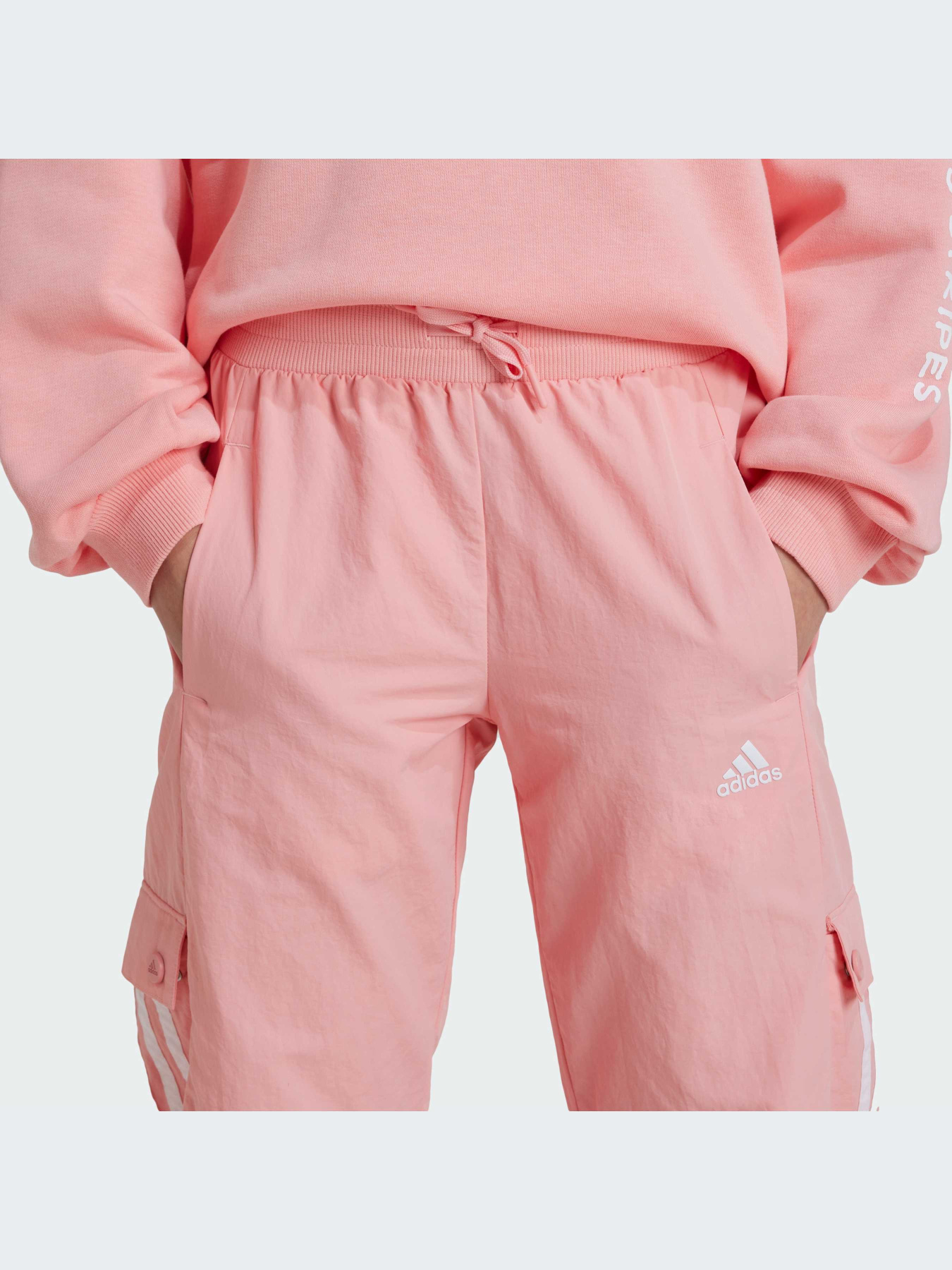 Джогери Adidas модель IV7047 Джогери Adidas модель IV7047 Фото
