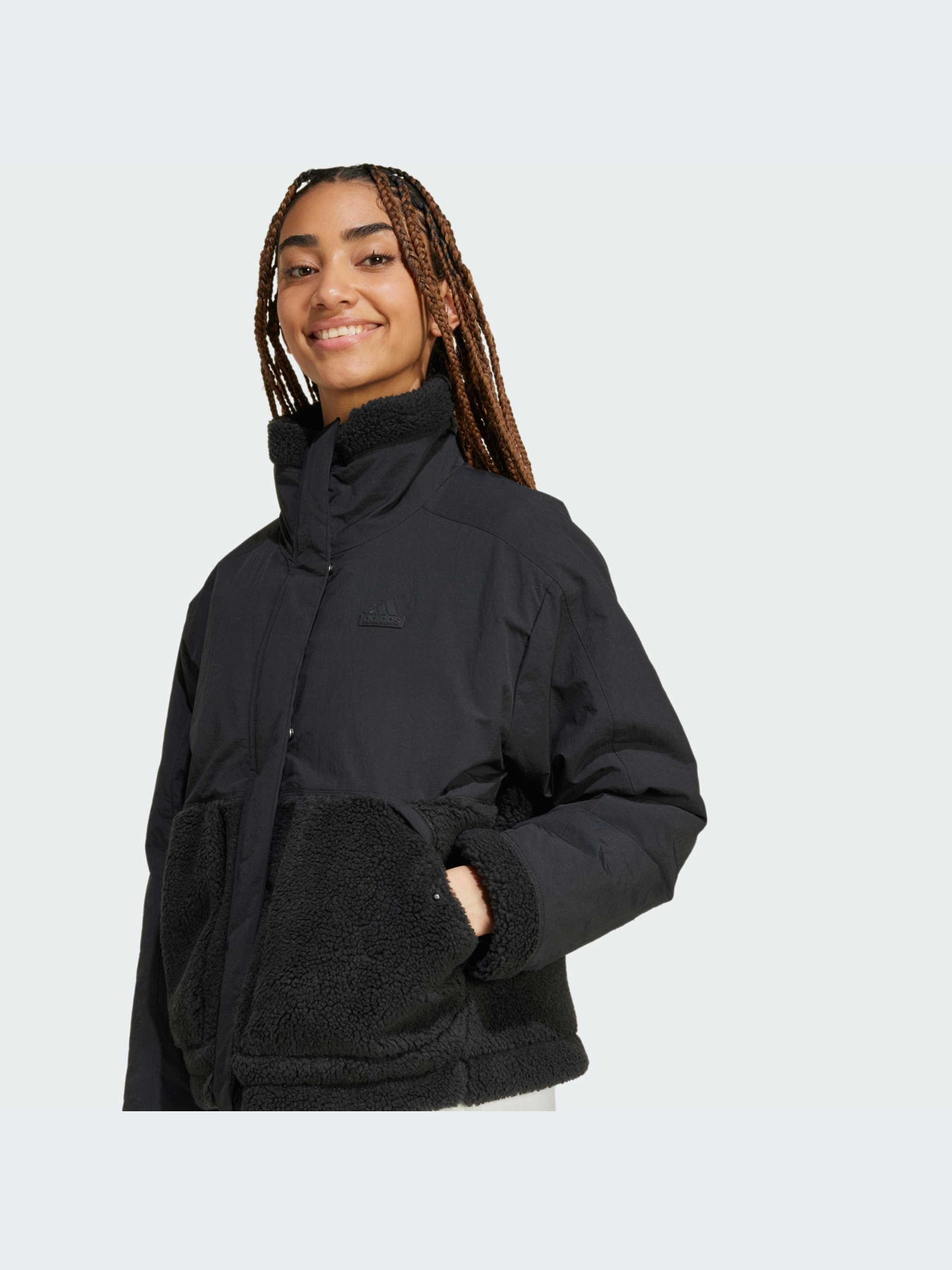 Демісезонна куртка Adidas модель IS9054 Демісезонна куртка Adidas модель IS9054 Фото