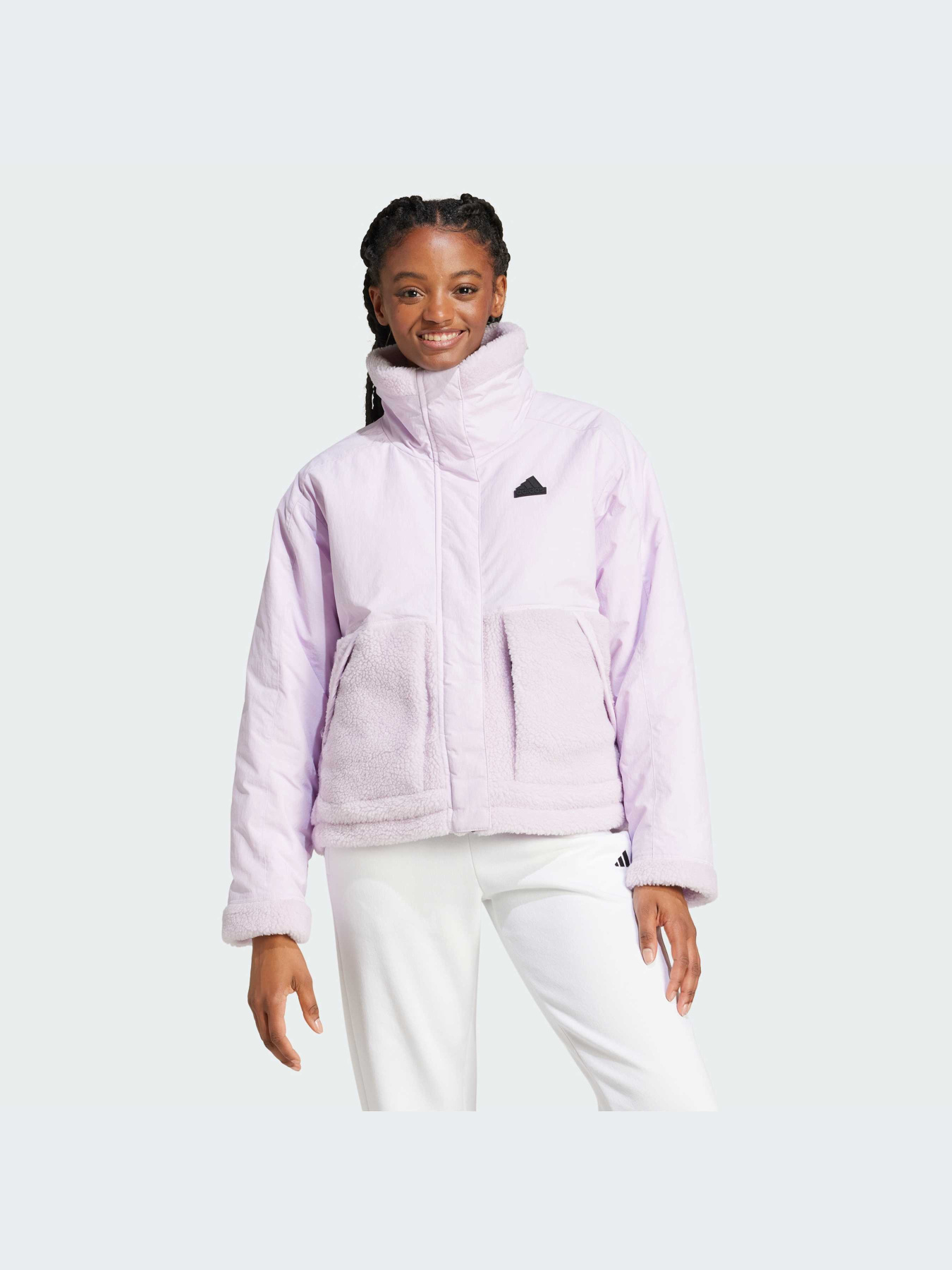 Демисезонная куртка Adidas модель IZ4660 Демисезонная куртка Adidas модель IZ4660 Фото