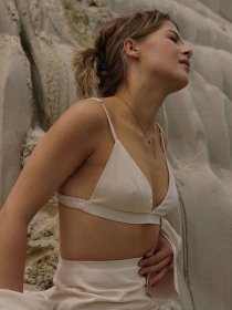 Топ Twice модель 0936161270 Топ Twice модель 0936161270 Фото