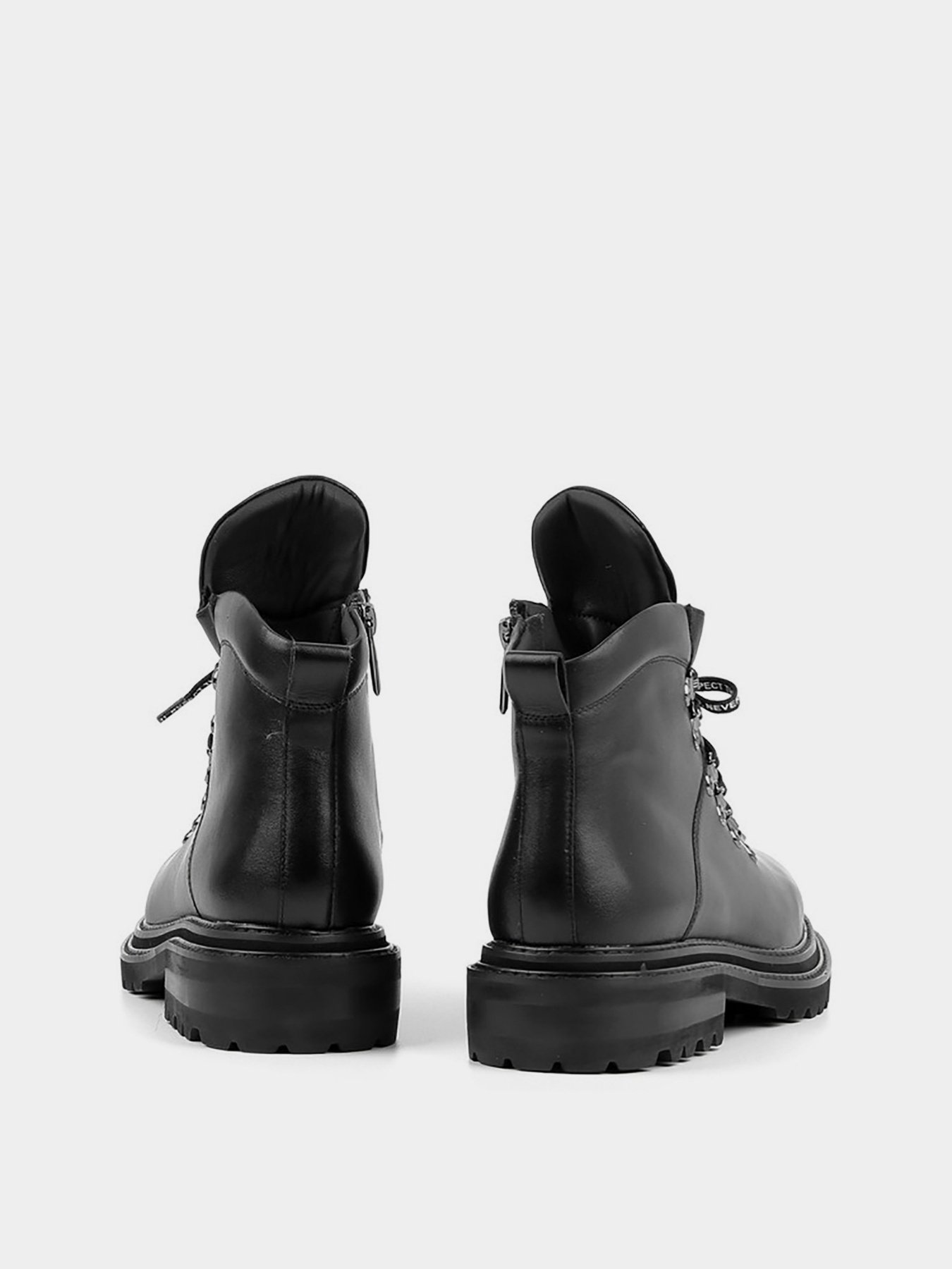 Ботинки LeBERDES модель 00000012400 Фото