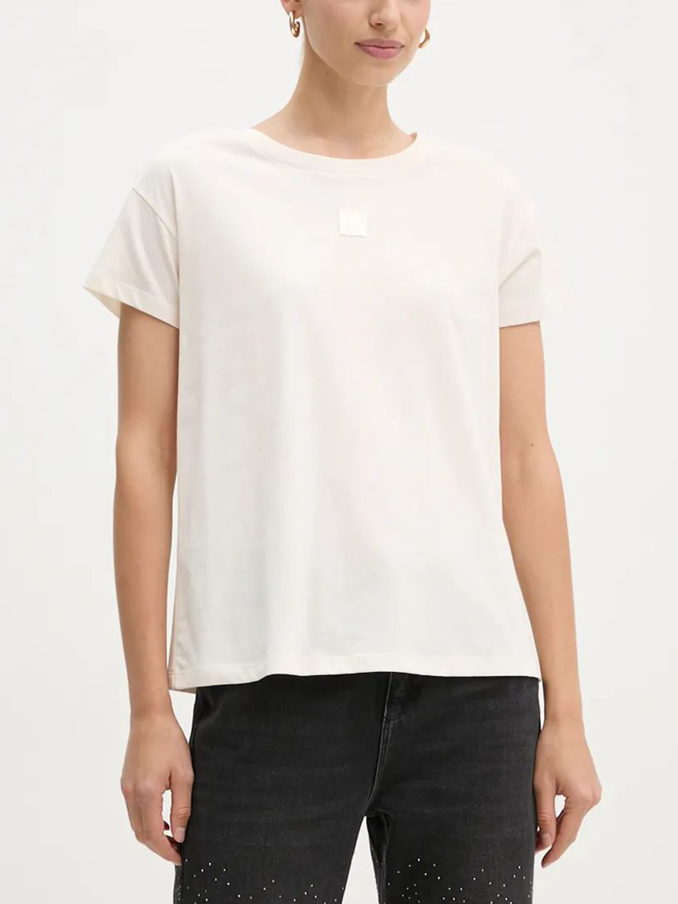 Футболки и поло Armani Exchange модель 6DYT24-YJ3RZ-1130 Фото