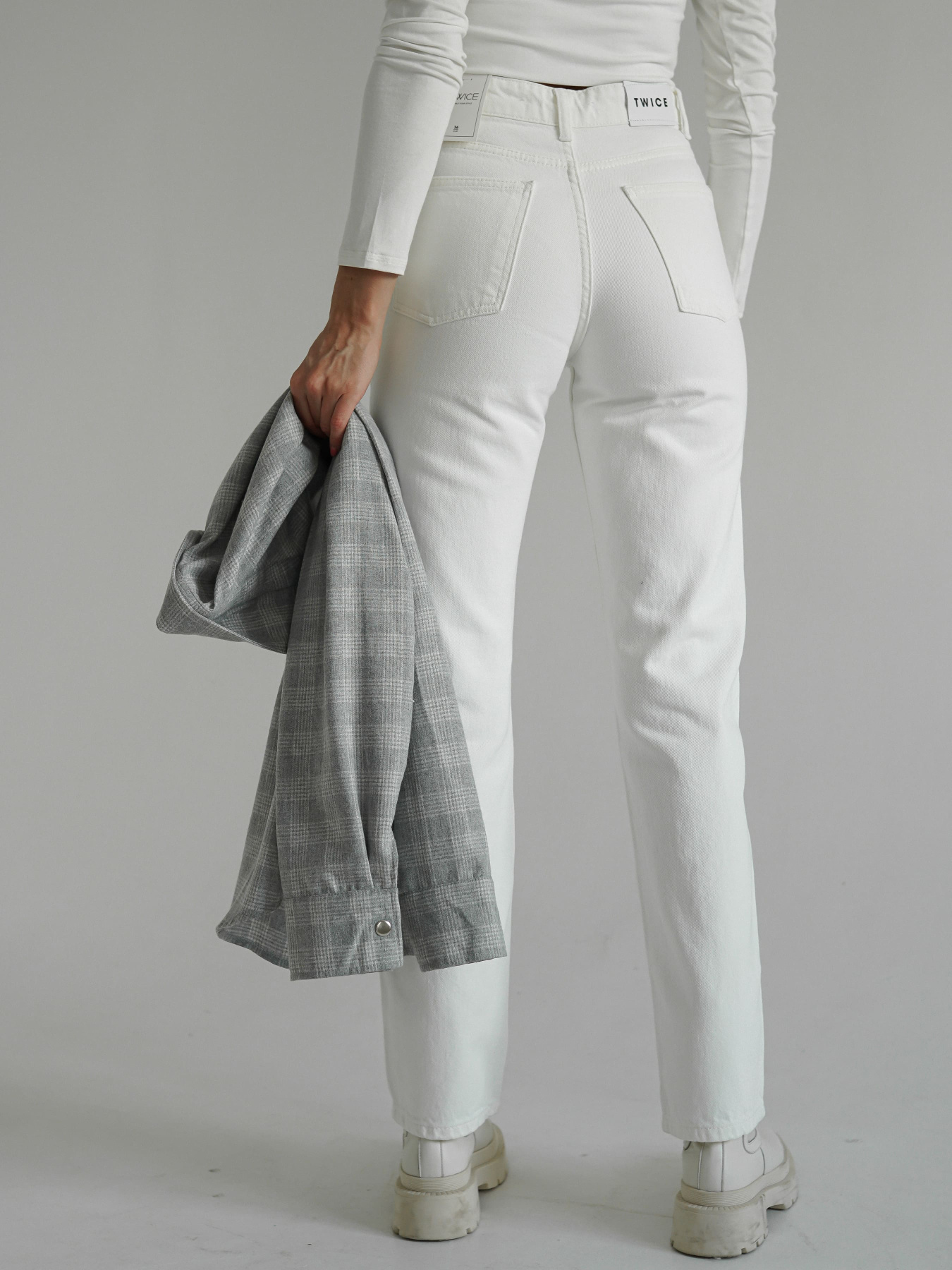 Прямые джинсы Twice модель 091015902 Прямые джинсы Twice модель 091015902 Фото