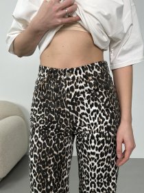 Бойфренди Twice модель 2451317 Фото