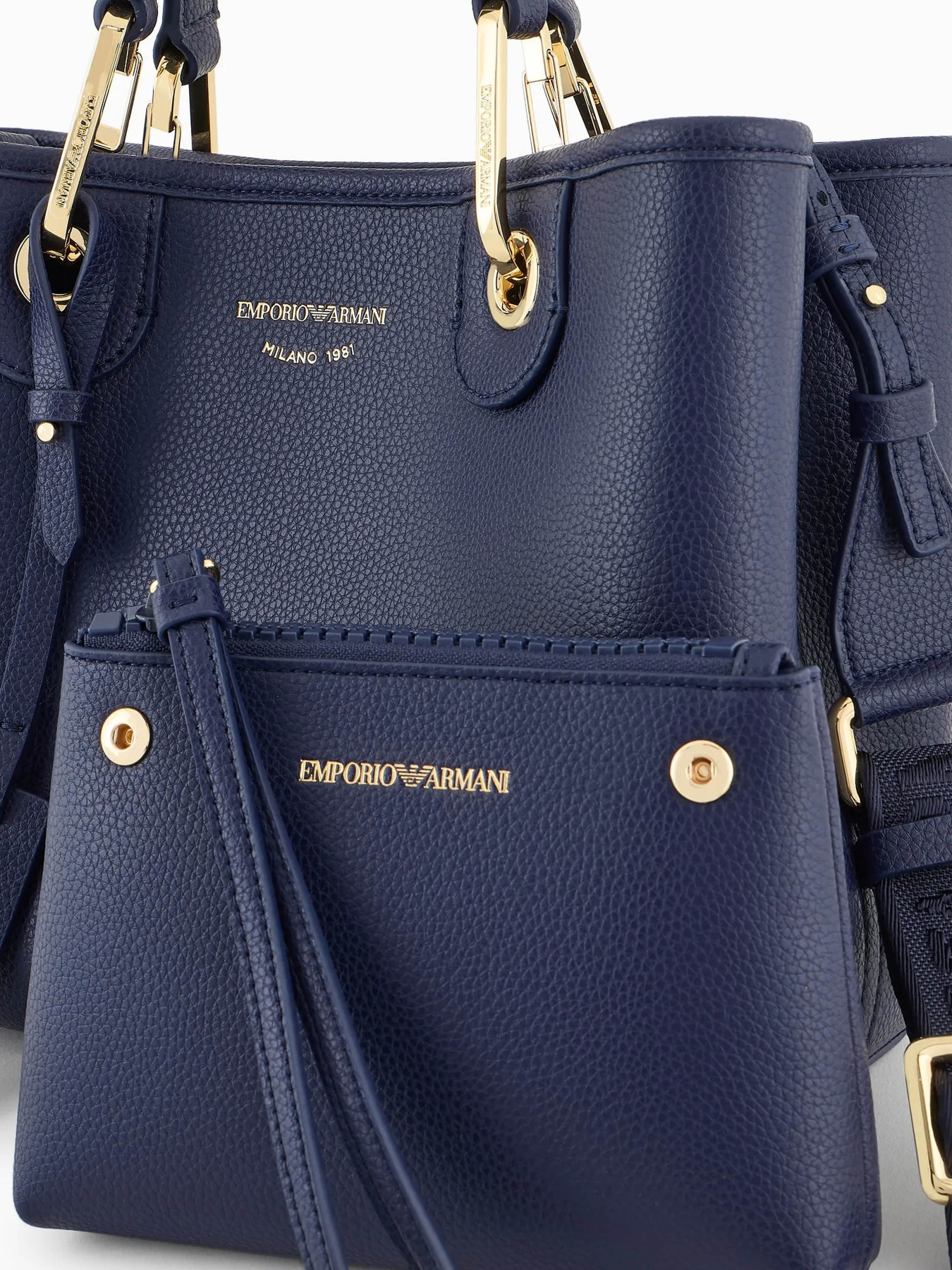 Сумки Emporio Armani модель EW000361-AF12036-MB051 Фото