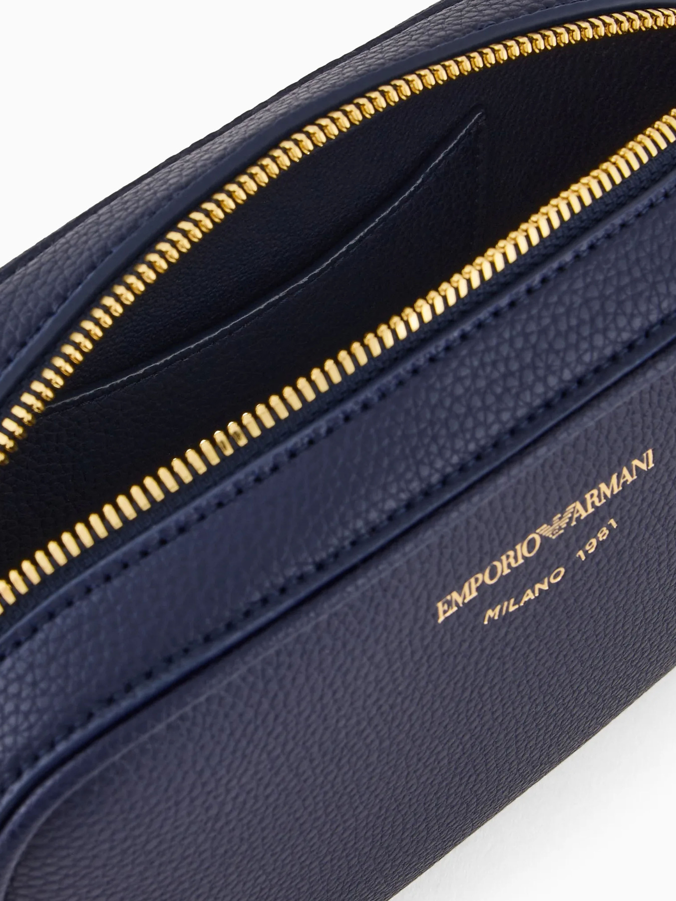 Сумки Emporio Armani модель EW000537-AF12036-MB051 Фото