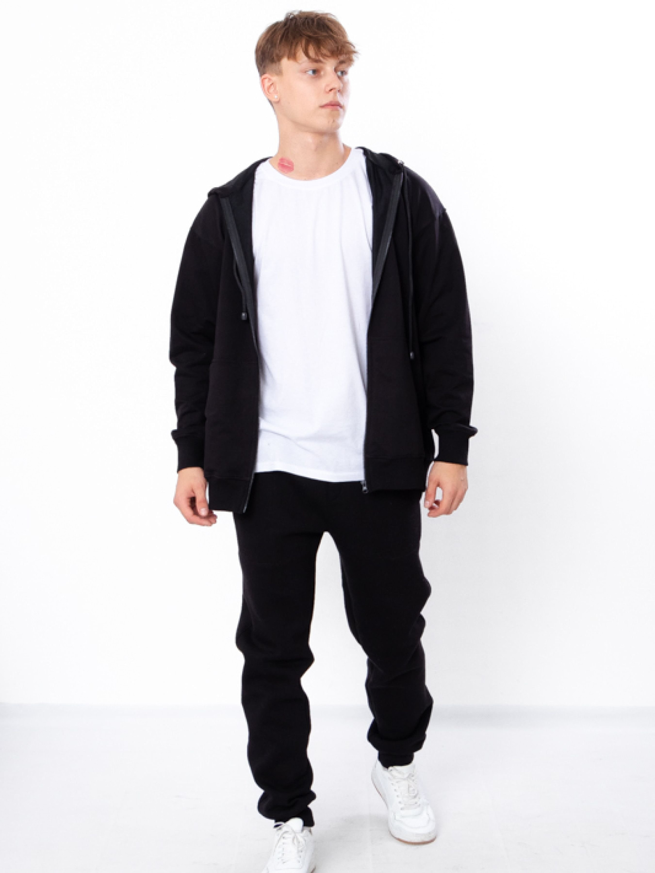 Джоггеры Носи своє модель 3339-025-chornij Фото