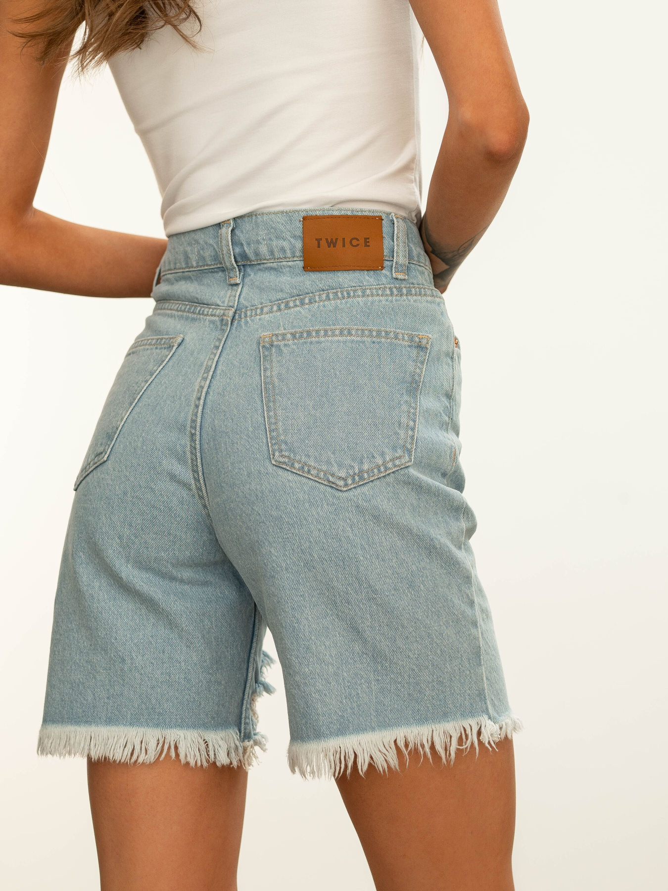 Шорты джинсовые Twice модель 053919361 Фото