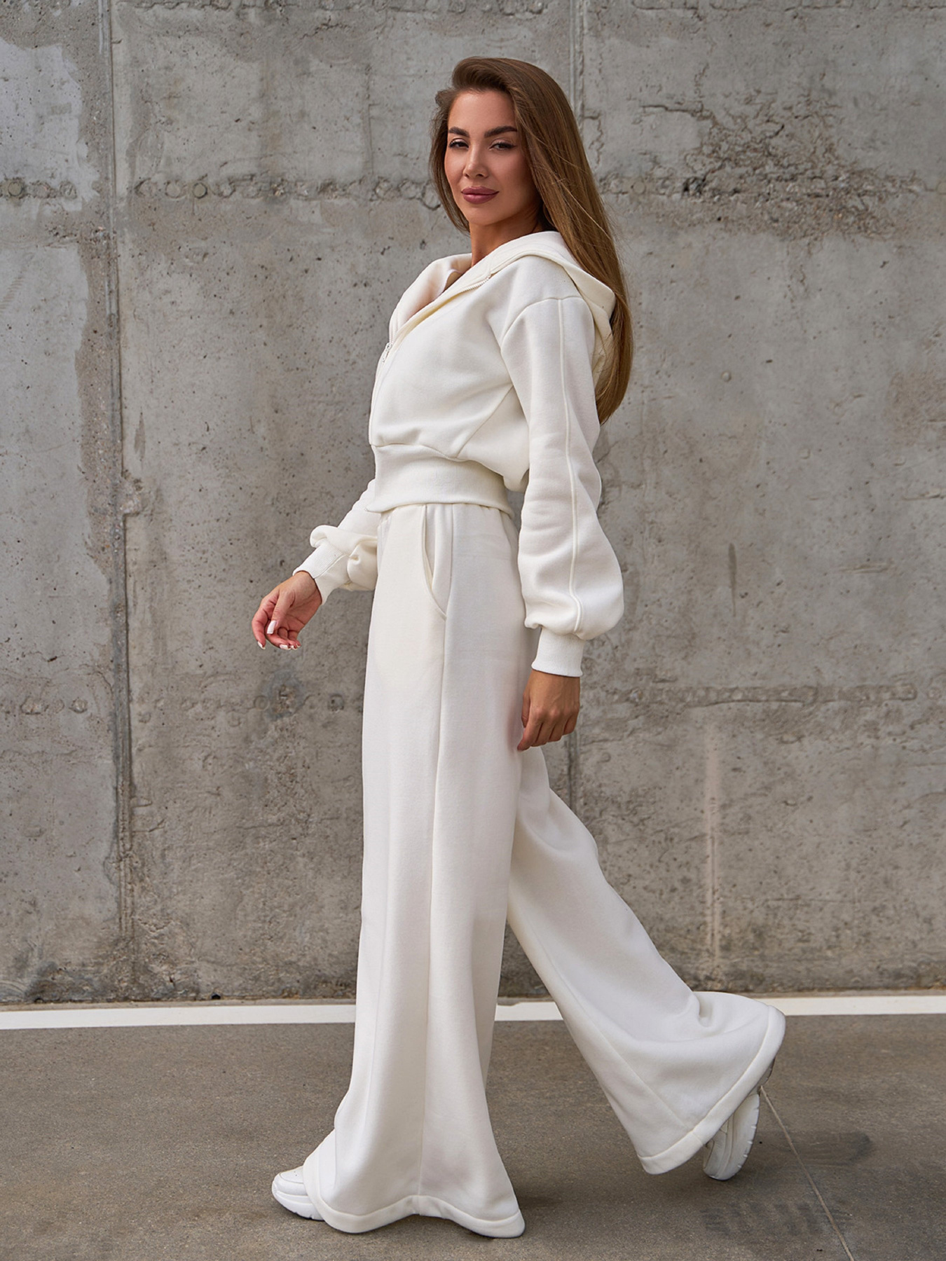 Повсякденний костюм ISSA Plus модель 14854_молочный Фото