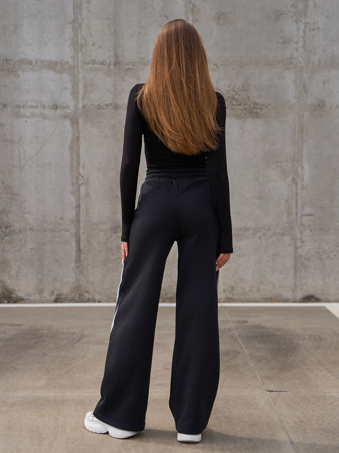 Штаны спортивные ISSA Plus модель 14903_черный Фото