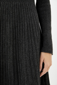 Сукня міні Sewel модель PW759240000 Фото