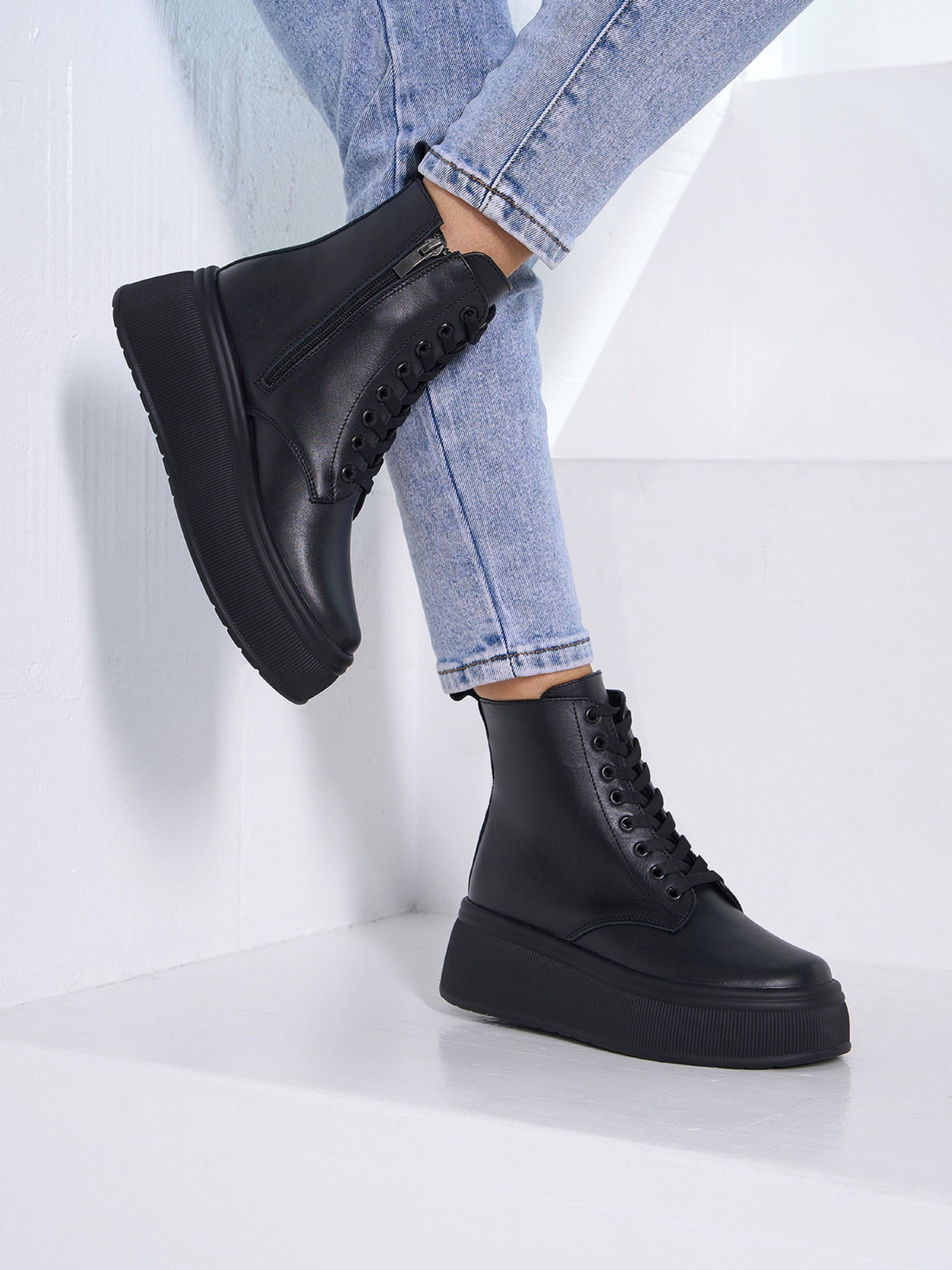 Ботинки ISSA Plus модель OB2-525_черный Фото