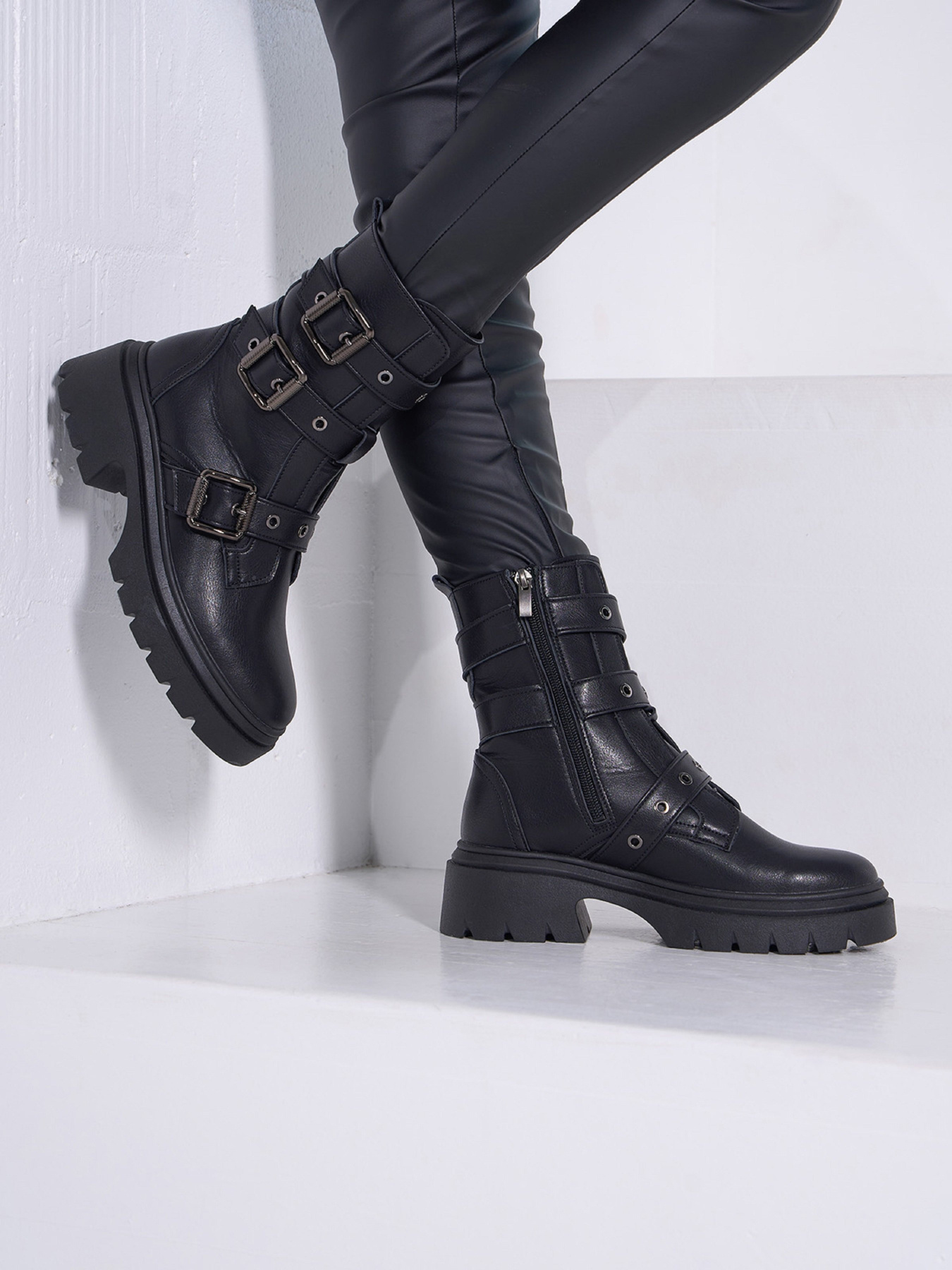 Черевики ISSA Plus модель OB2-538_черный Фото