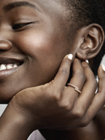 Каблучки PANDORA Moments модель 189491C01 Фото