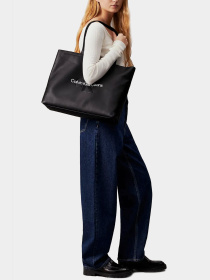 Сумки Calvin Klein модель K60K612222-0GQ Фото