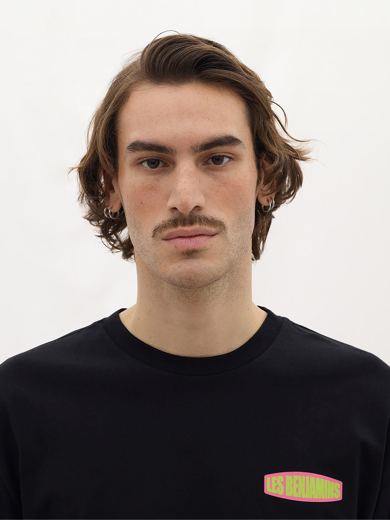 Футболка Les Benjamins модель LB24SSKISMUTS.005 Фото