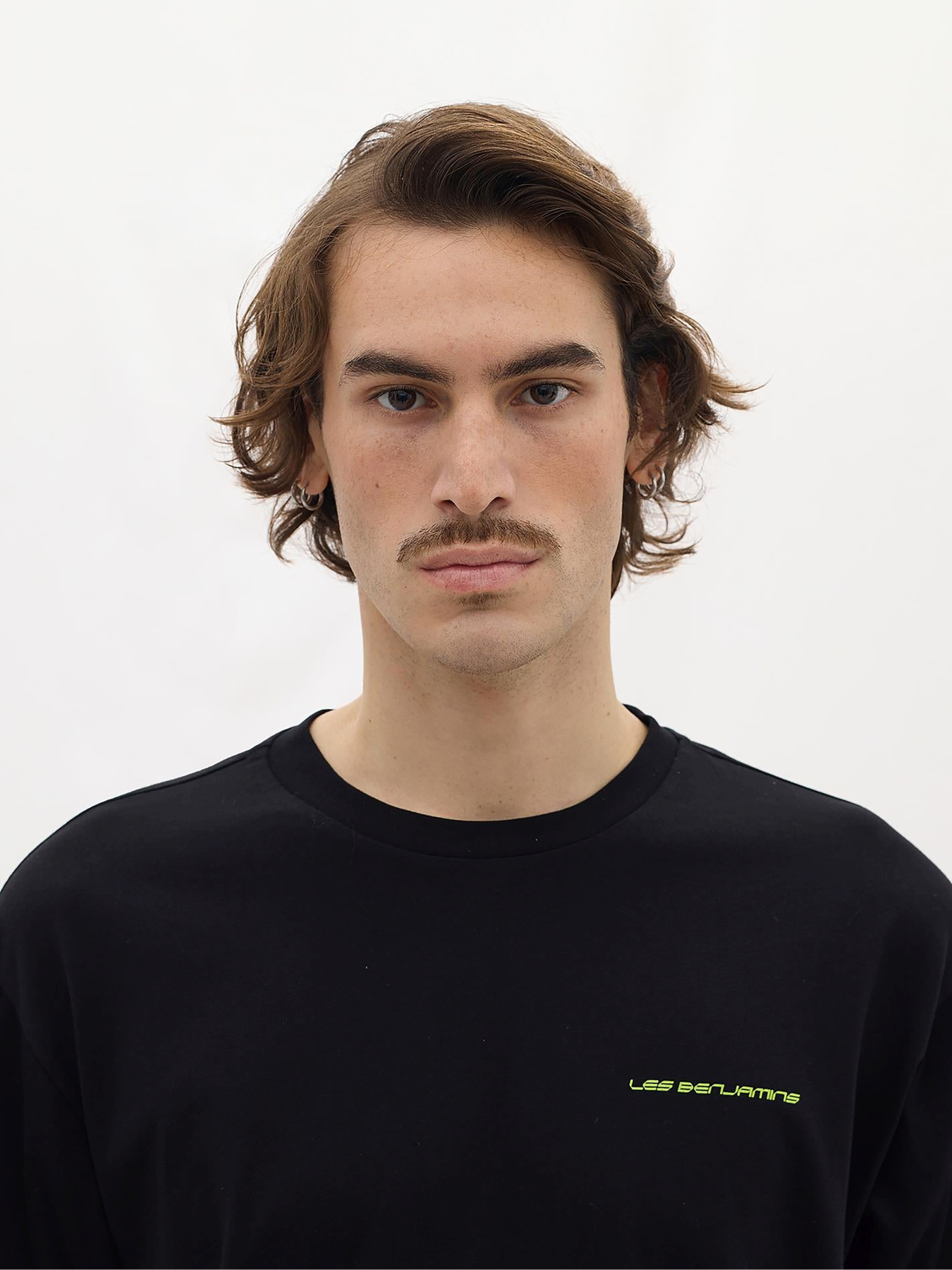 Футболка Les Benjamins модель LB24SSKISMUTS.007 Фото