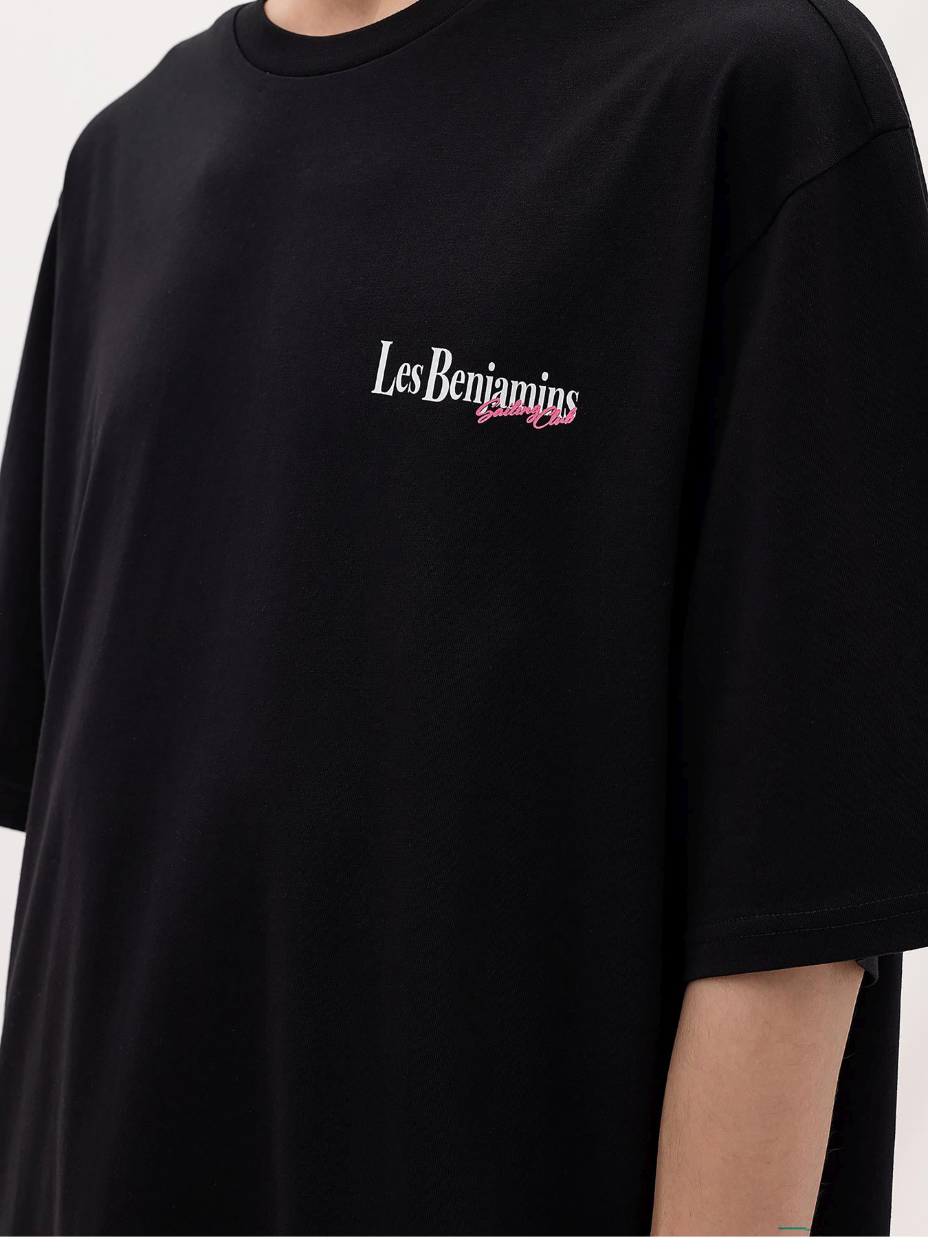 Футболка Les Benjamins модель LB24SSKISMUTS.028 Фото