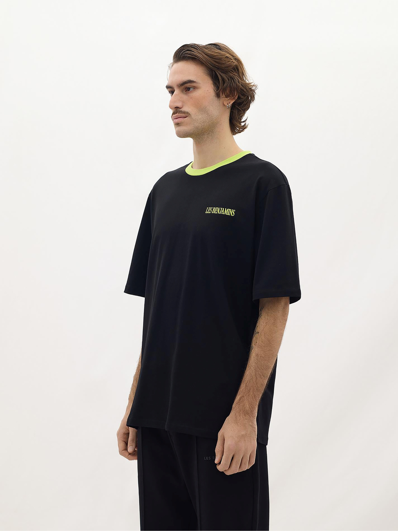 Футболка Les Benjamins модель LB24SSKISMUTS.034 Фото