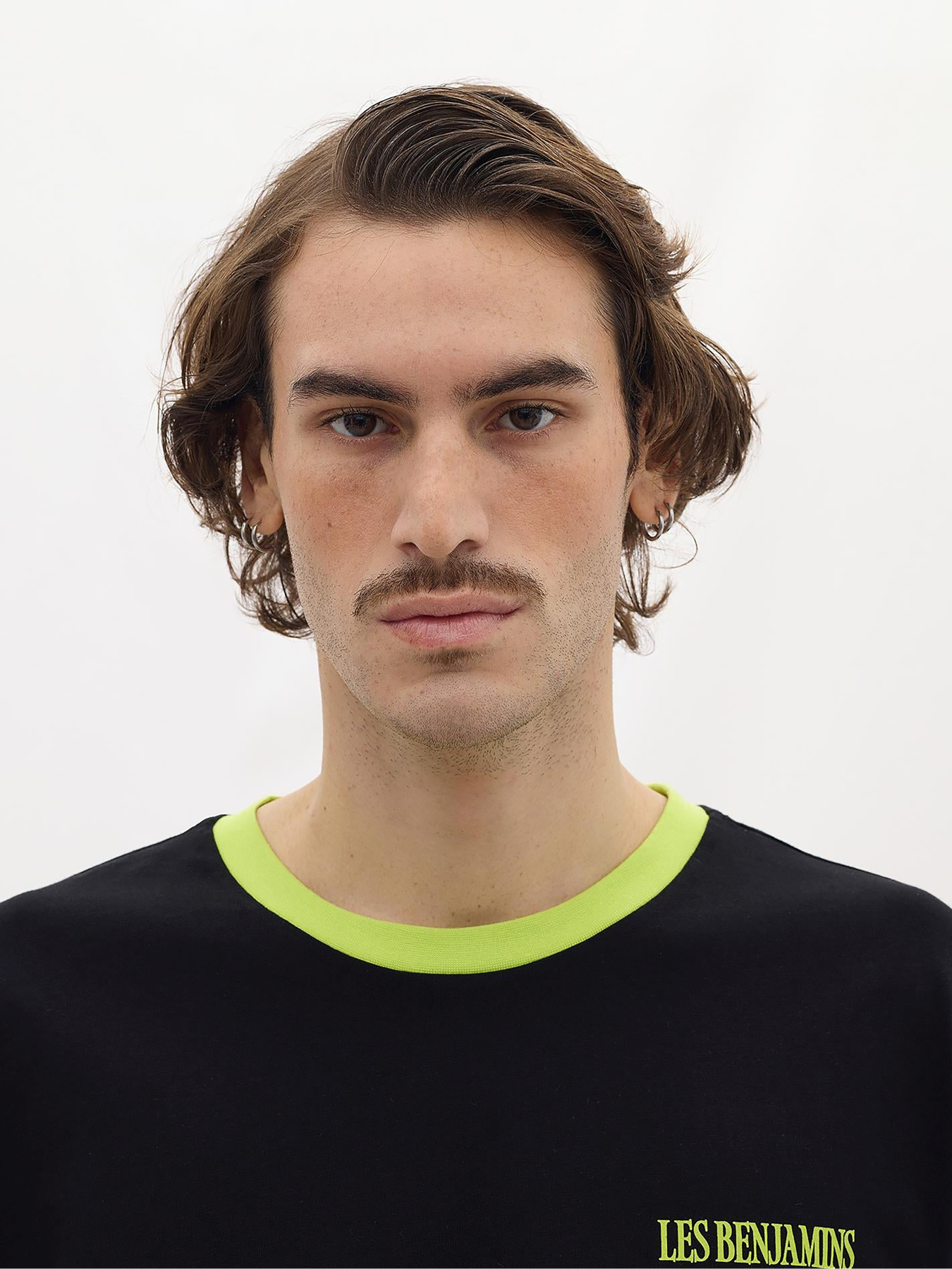Футболка Les Benjamins модель LB24SSKISMUTS.034 Фото