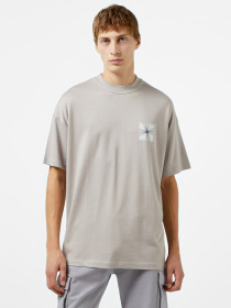 Футболка UNITED4 модель 24INFM.ANT Футболка UNITED4 модель 24INFM.ANT Фото