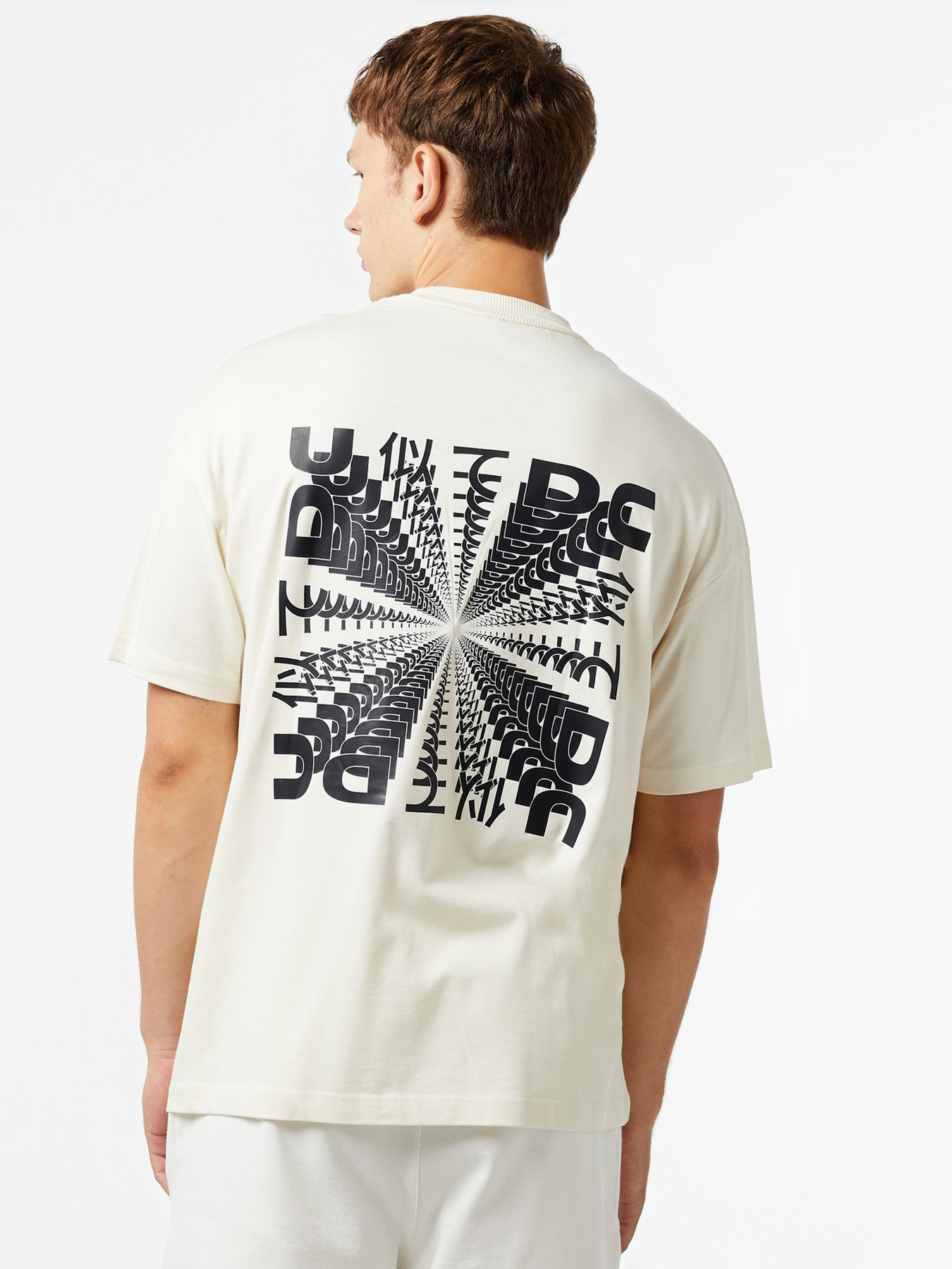 Футболка UNITED4 модель 24INFM.KRM Фото