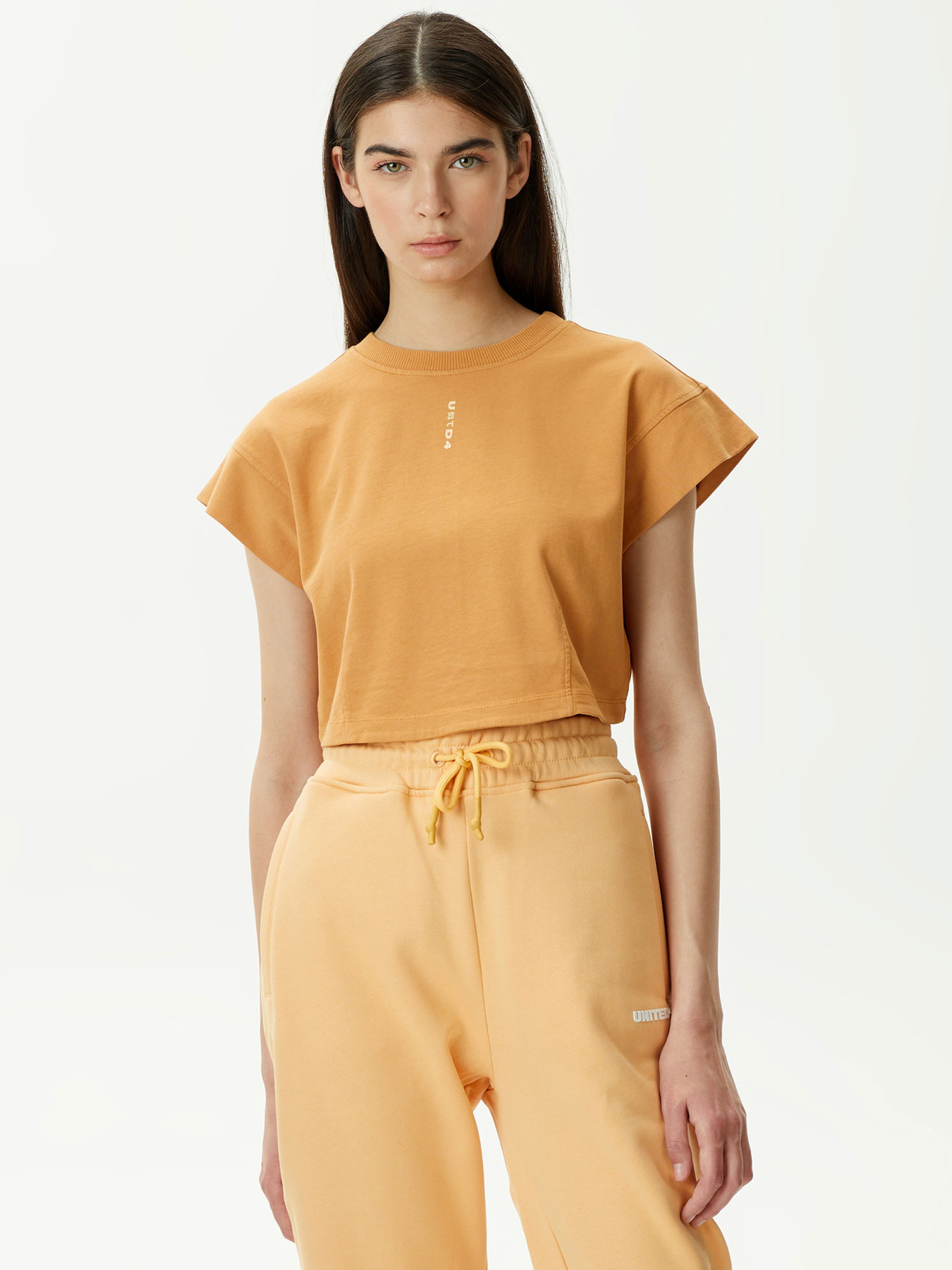 Футболка UNITED4 модель 24UE2WT.TBA Футболка UNITED4 модель 24UE2WT.TBA Фото