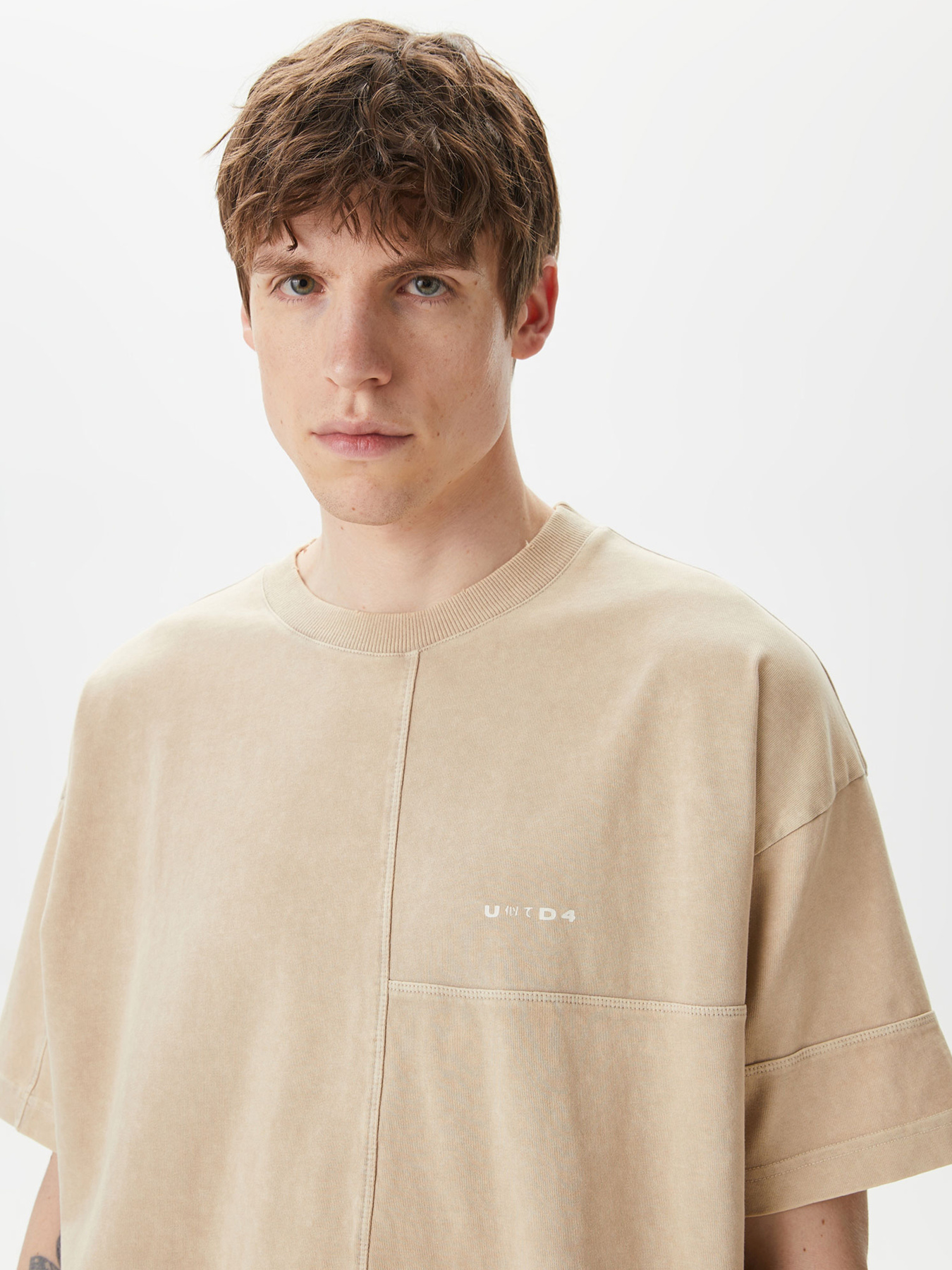 Футболка UNITED4 модель 24UETT.ANT Футболка UNITED4 модель 24UETT.ANT Фото