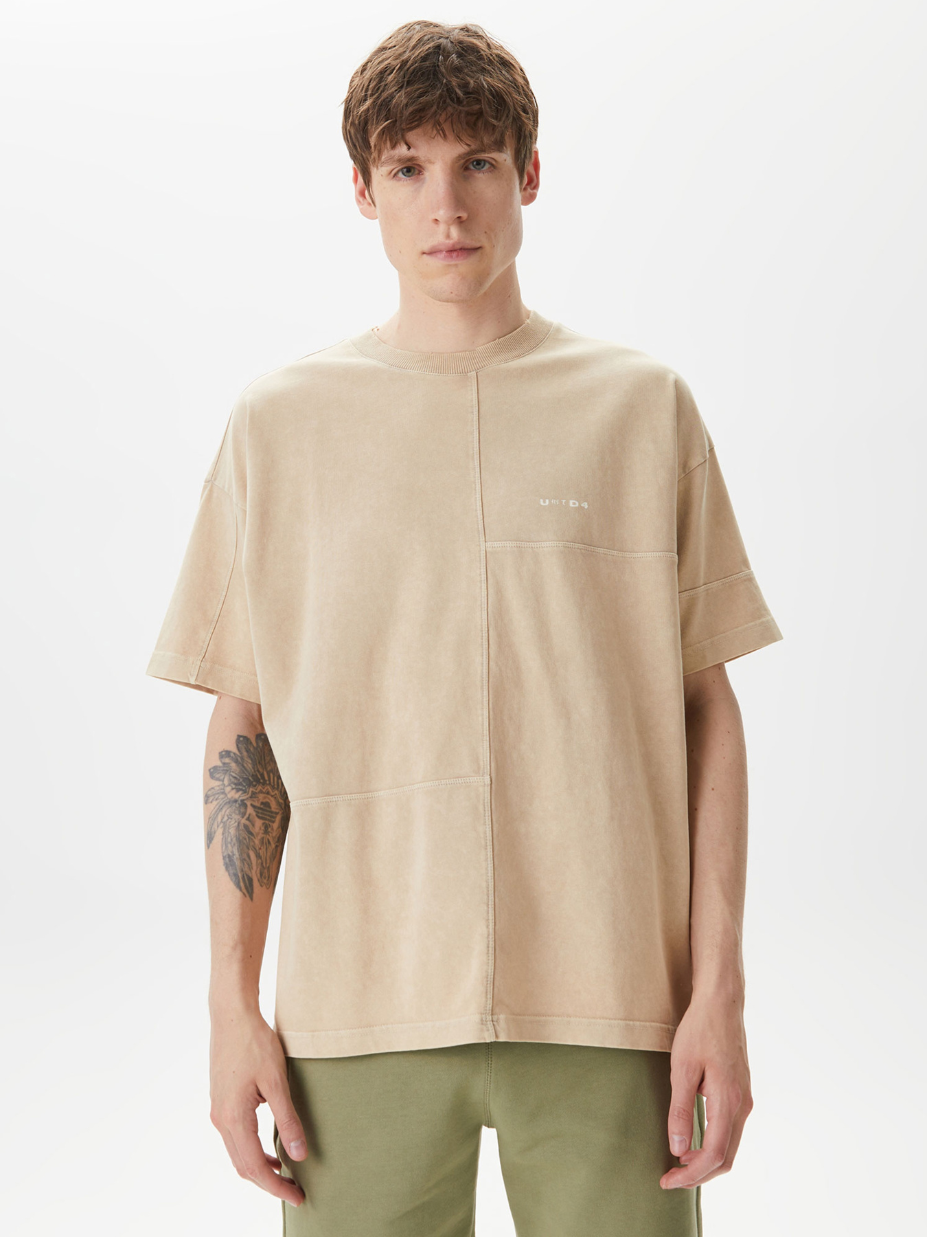 Футболка UNITED4 модель 24UETT.ANT Футболка UNITED4 модель 24UETT.ANT Фото