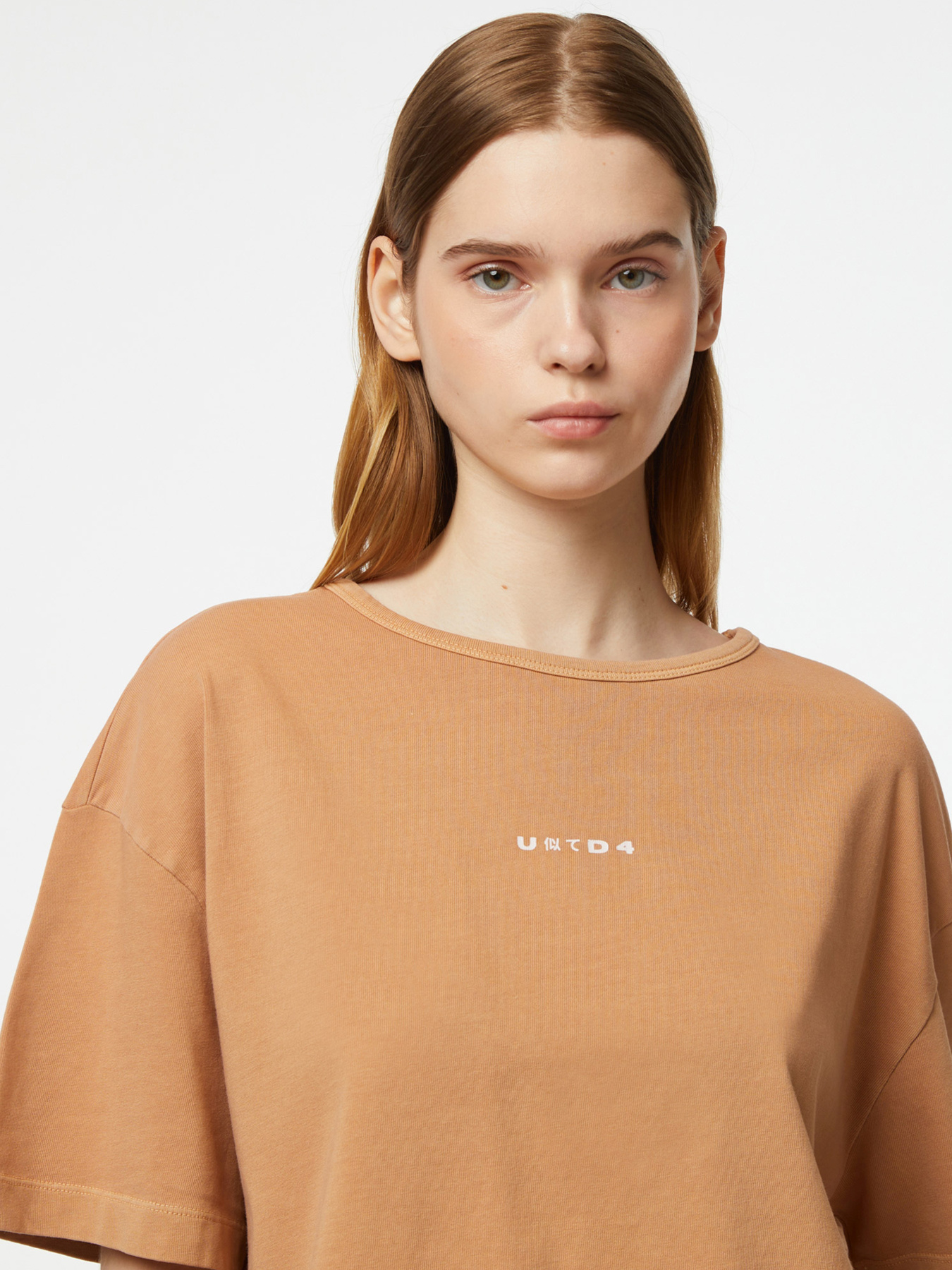 Футболка UNITED4 модель 24UWET.TBA Фото