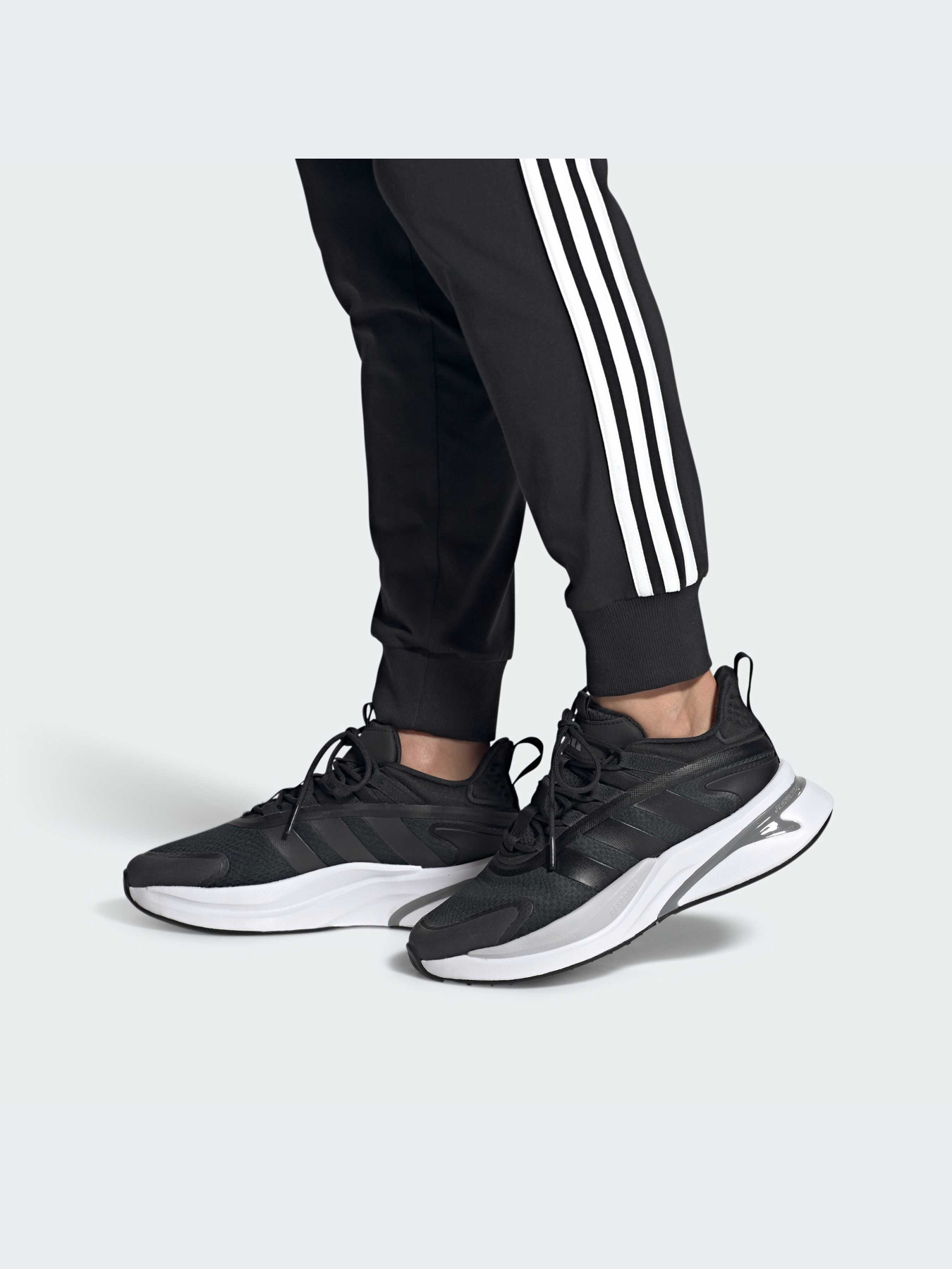Кроссовки Adidas Alphabounce модель IE8664-KZ Фото