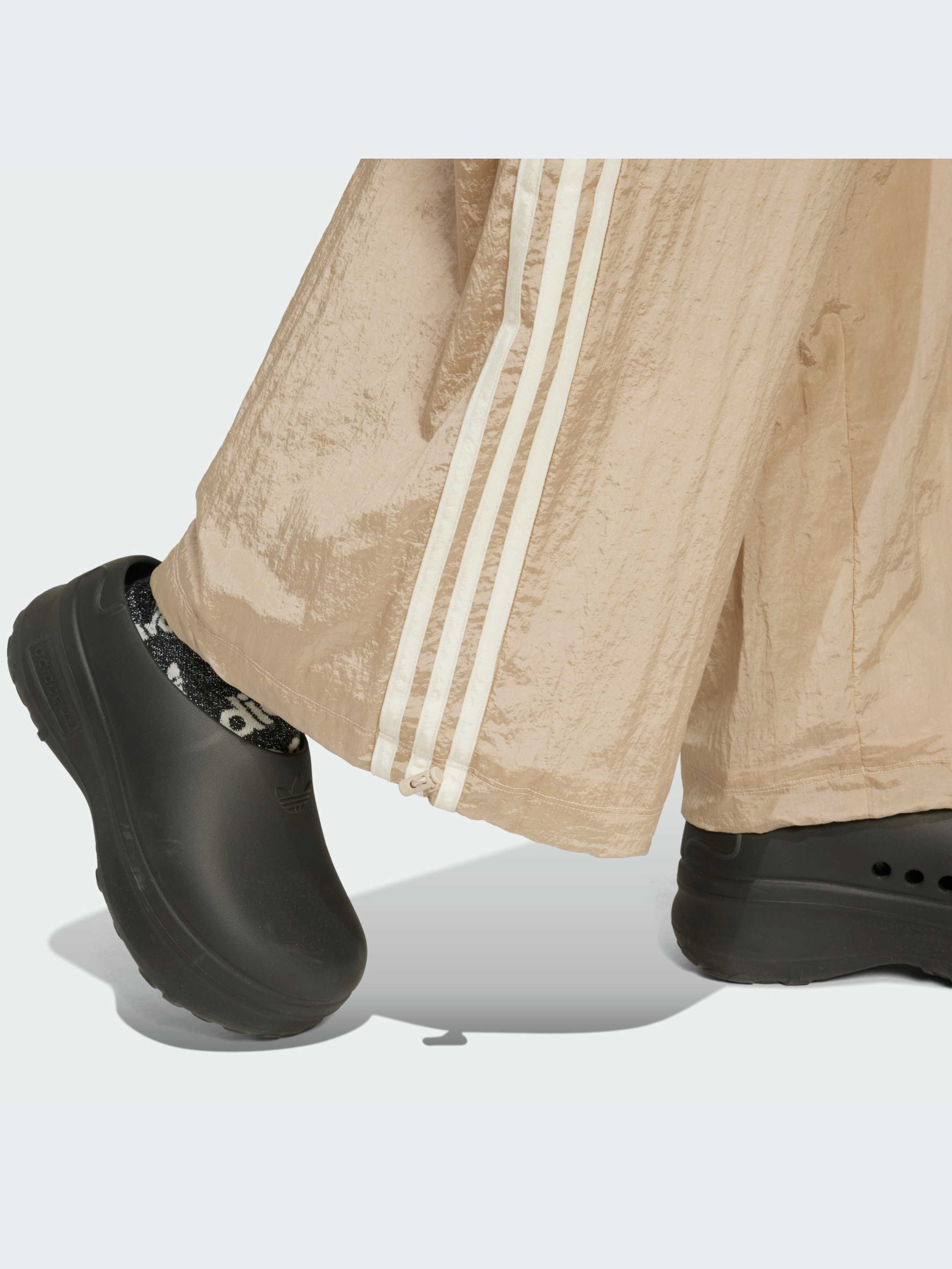 Брюки Adidas модель IY9240-KZ Фото