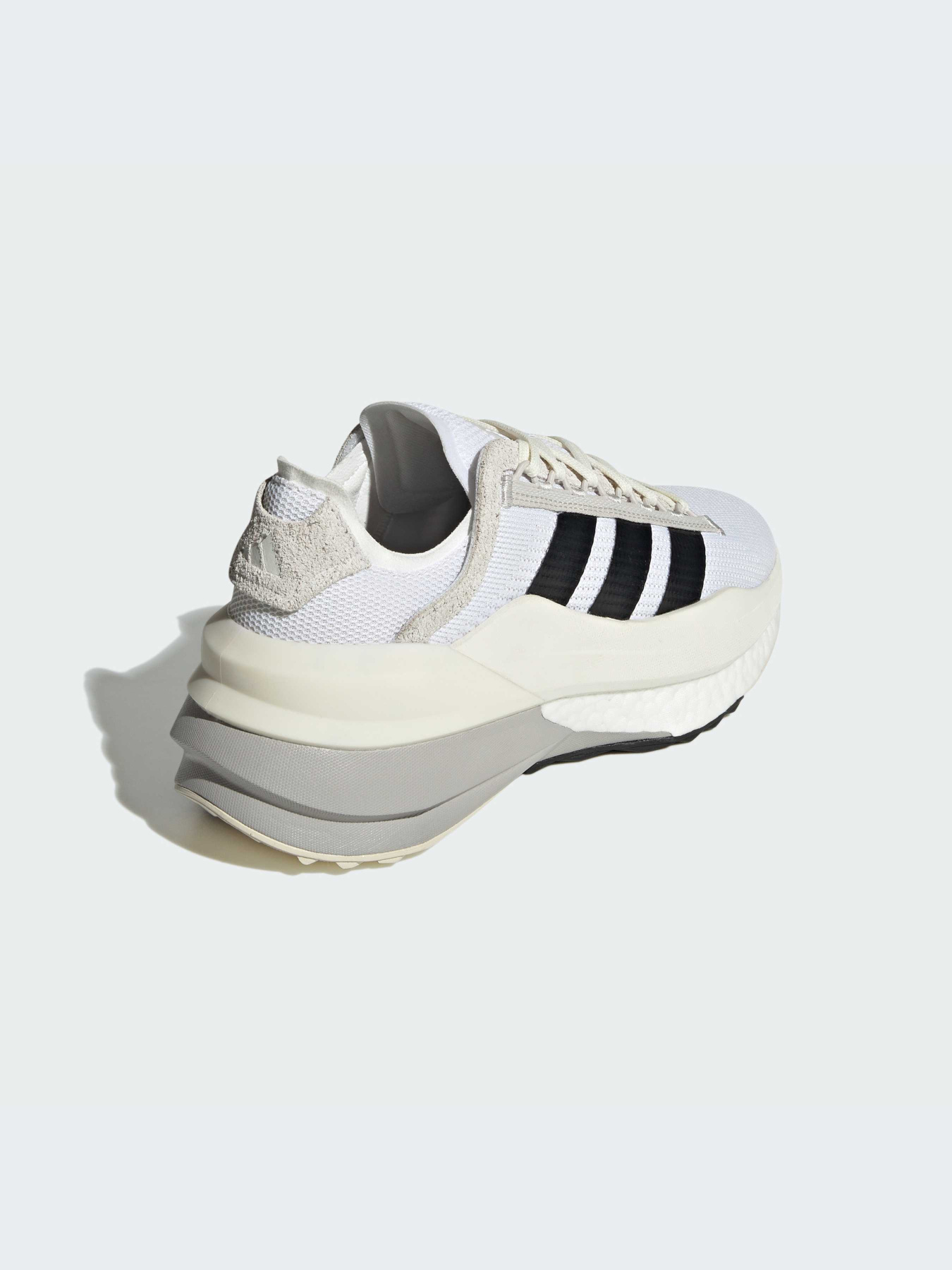 Кроссовки Adidas AVRYN модель JH6664-KZ Фото