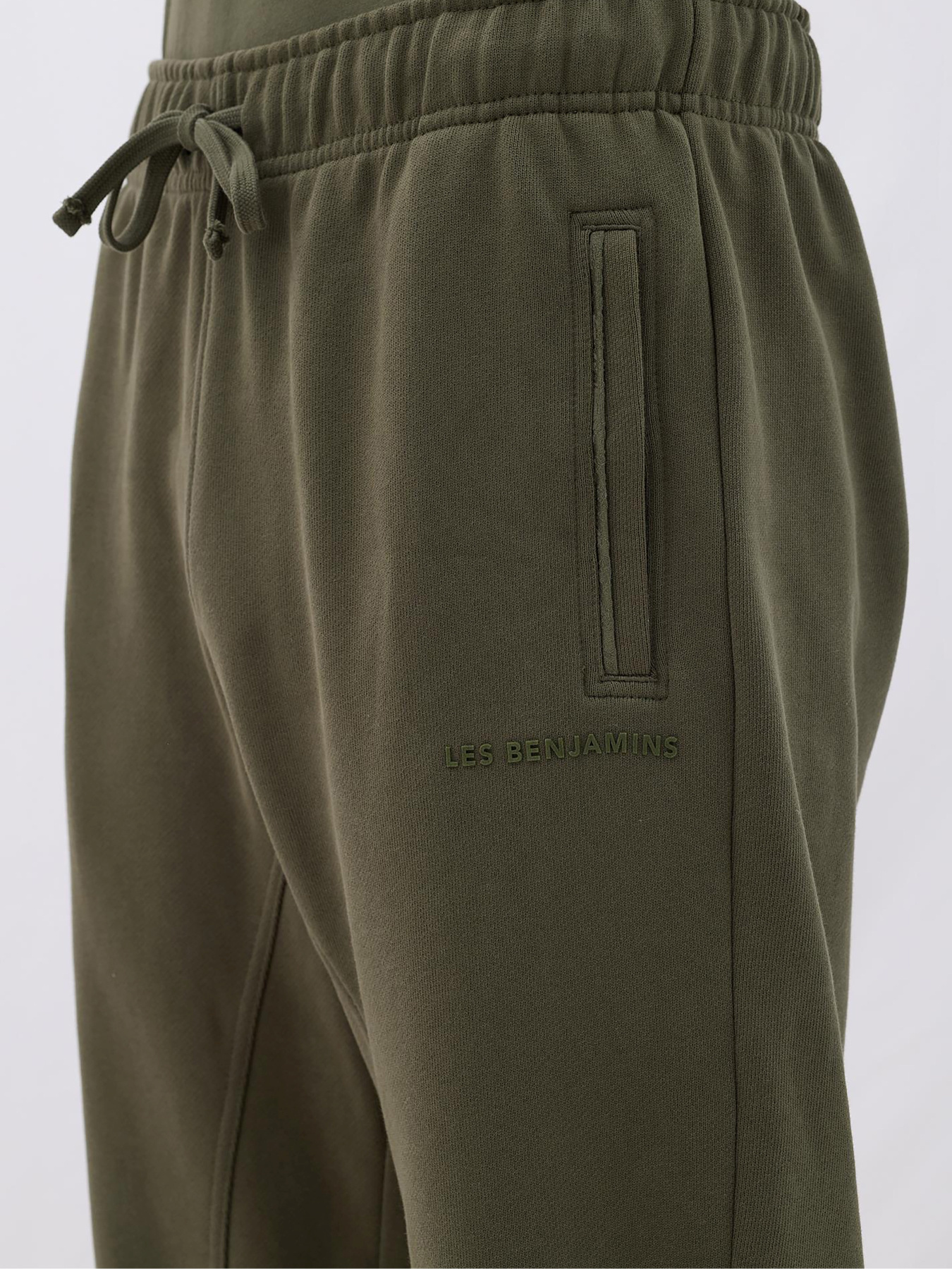 Штаны спортивные Les Benjamins модель LB23FWCLAMUSP.404 Фото