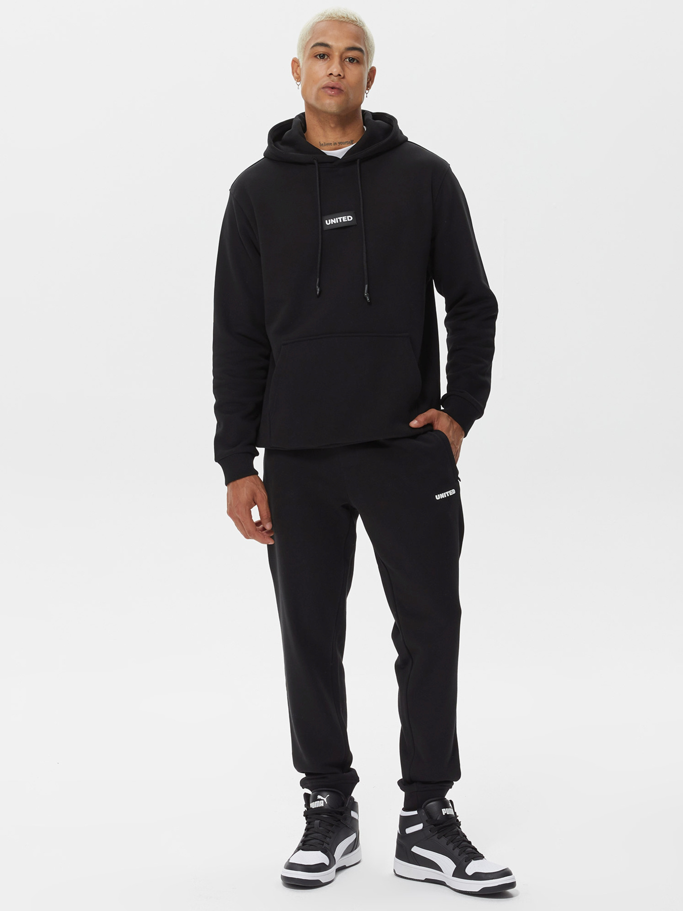 Джогери UNITED4 модель UPMS.SYH Фото