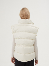 Утеплений жилет Twice модель 24010514208210 Утеплений жилет Twice модель 24010514208210 Фото