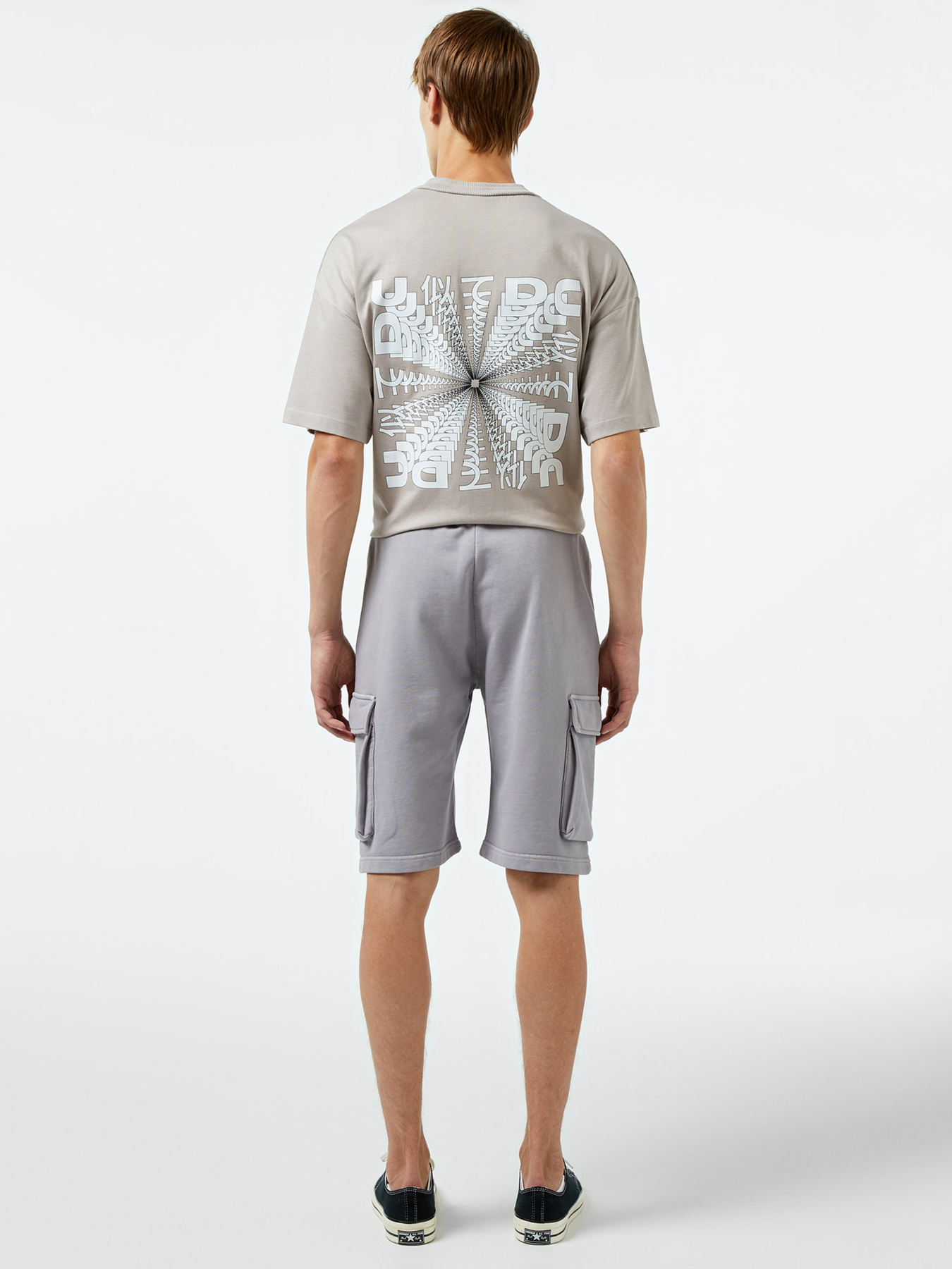 Повседневные шорты UNITED4 модель 24UESM.ANT Фото