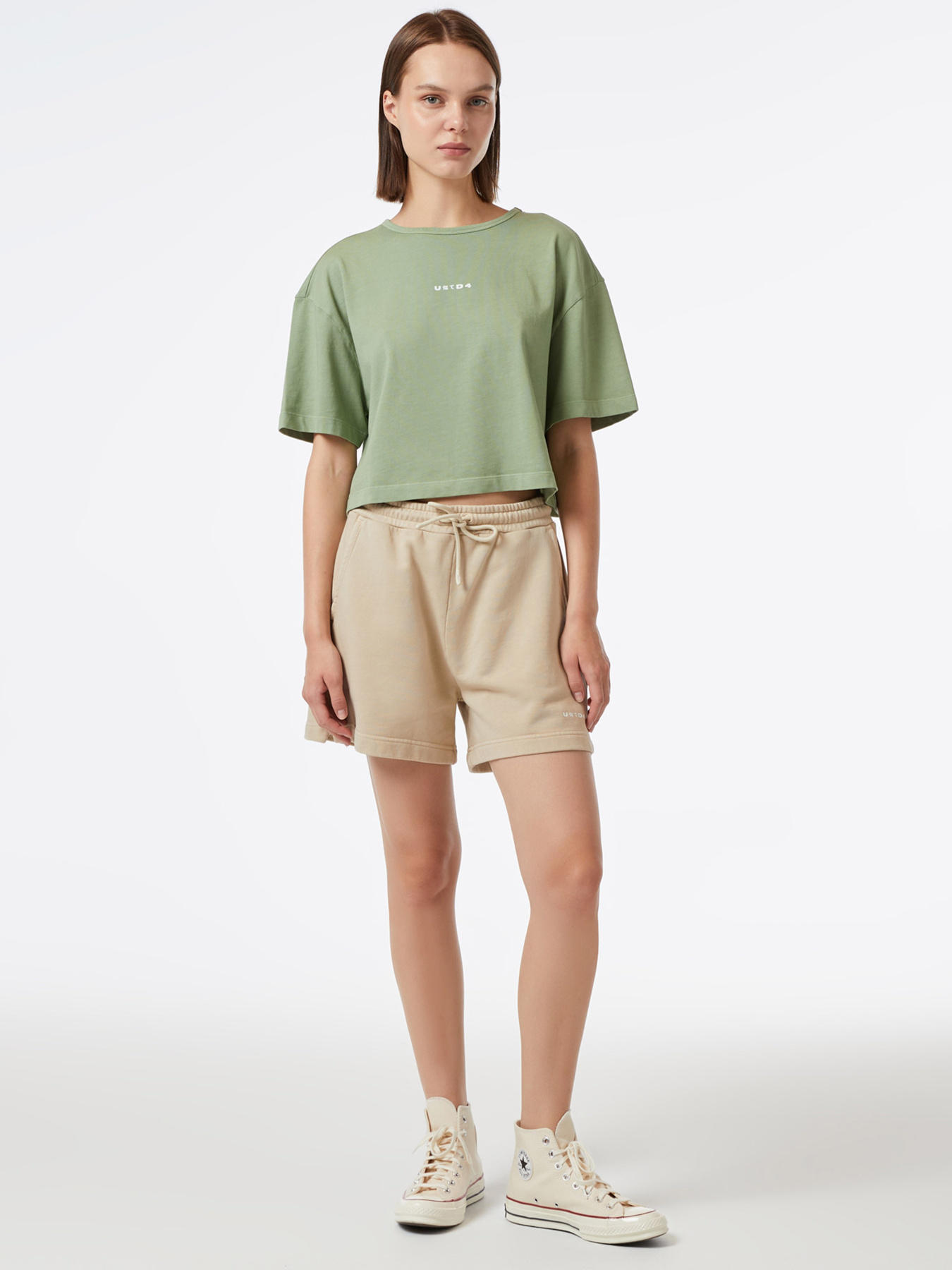 Повседневные шорты UNITED4 модель 24UWES.CML Фото