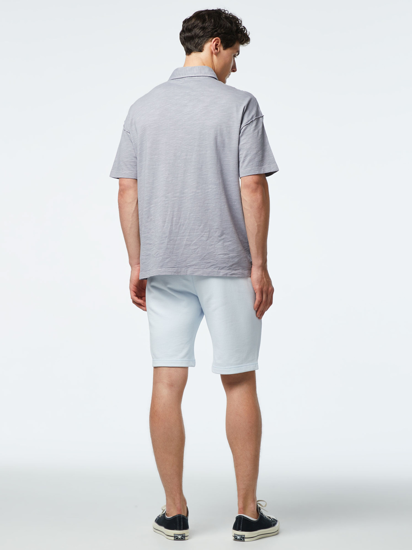 Повседневные шорты UNITED4 модель USMS.AMV Фото