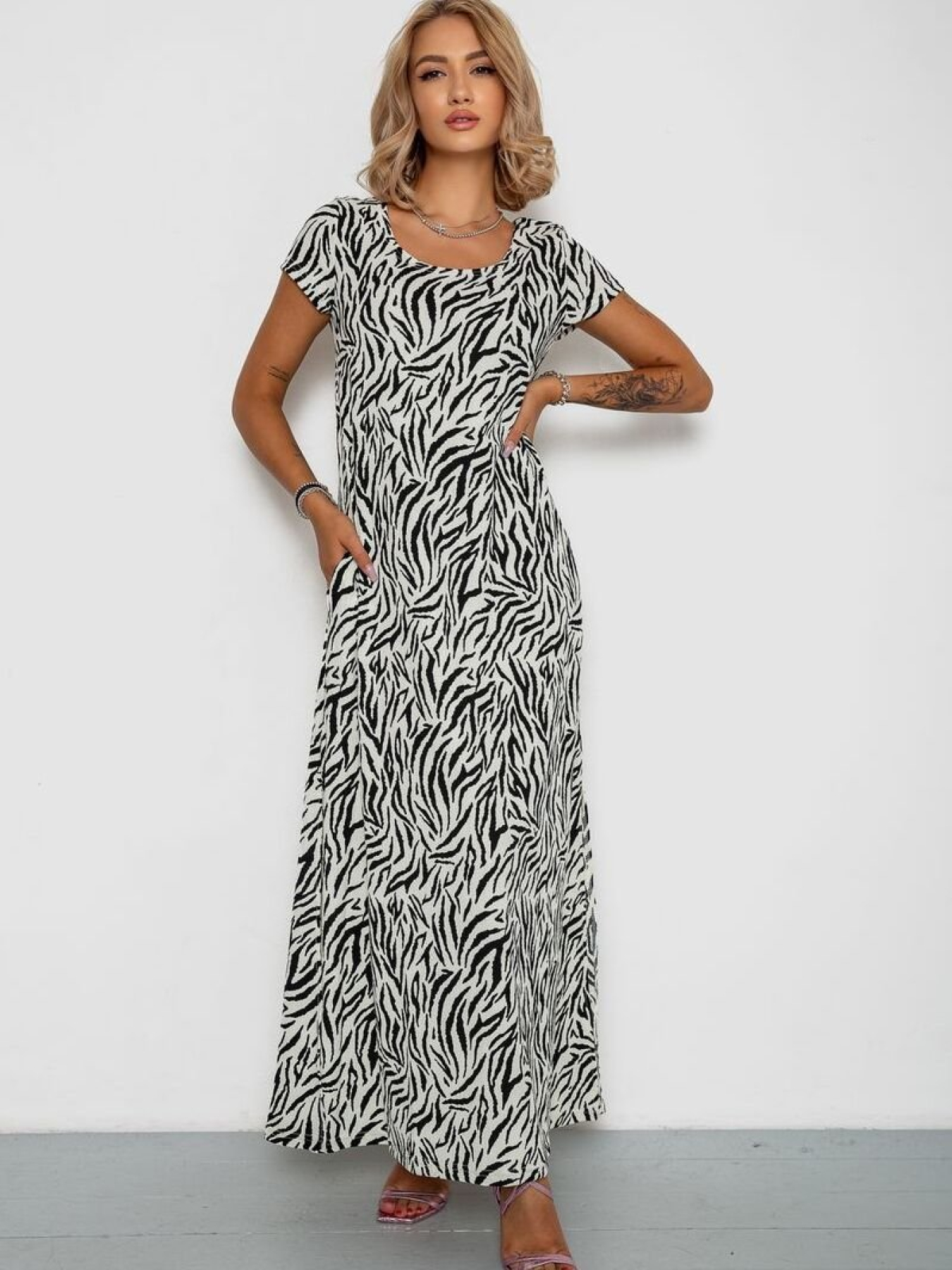 Платье макси Ager модель У-1129943::000000060 Фото